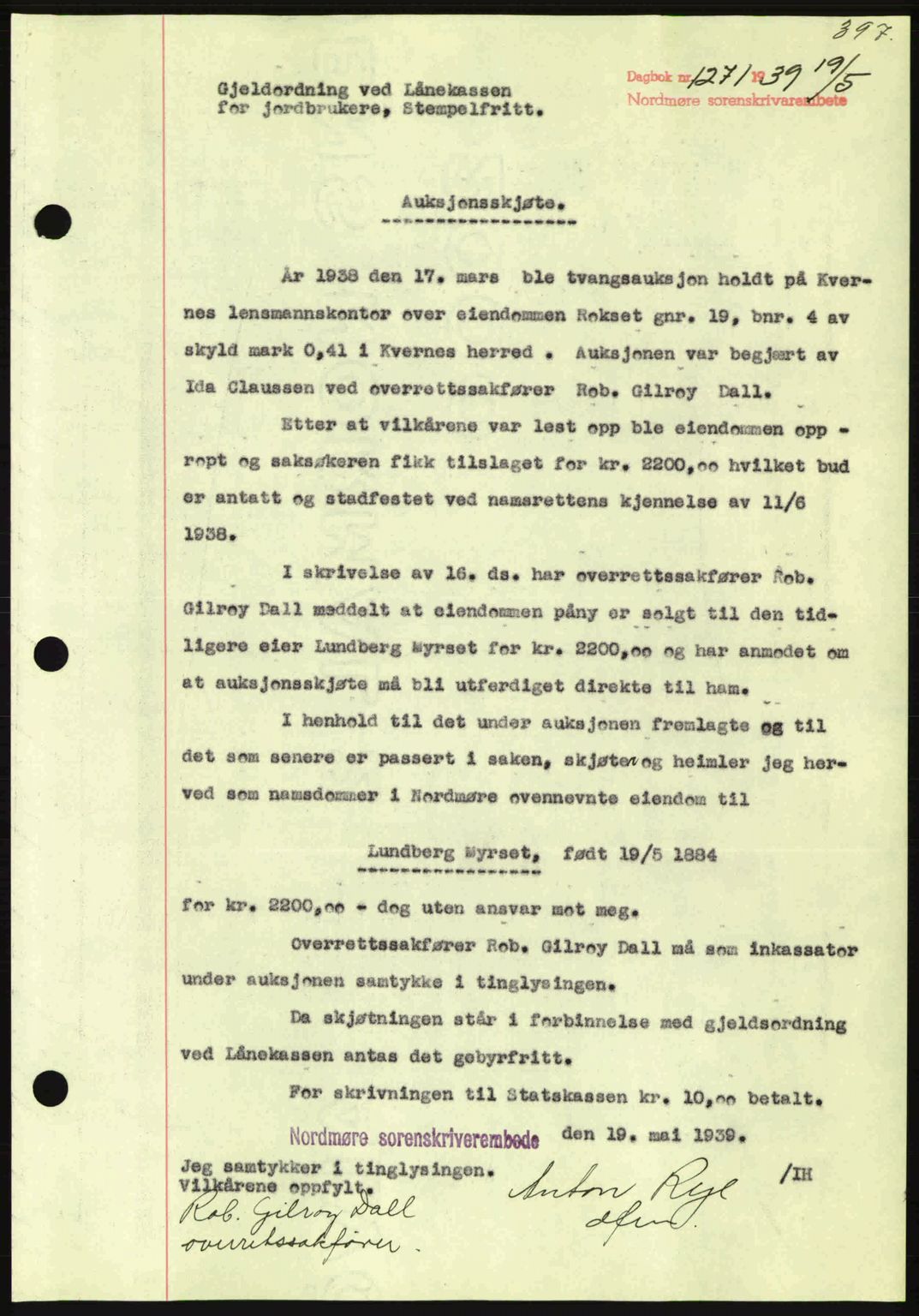 Nordmøre sorenskriveri, AV/SAT-A-4132/1/2/2Ca: Mortgage book no. A86, 1939-1939, Diary no: : 1271/1939