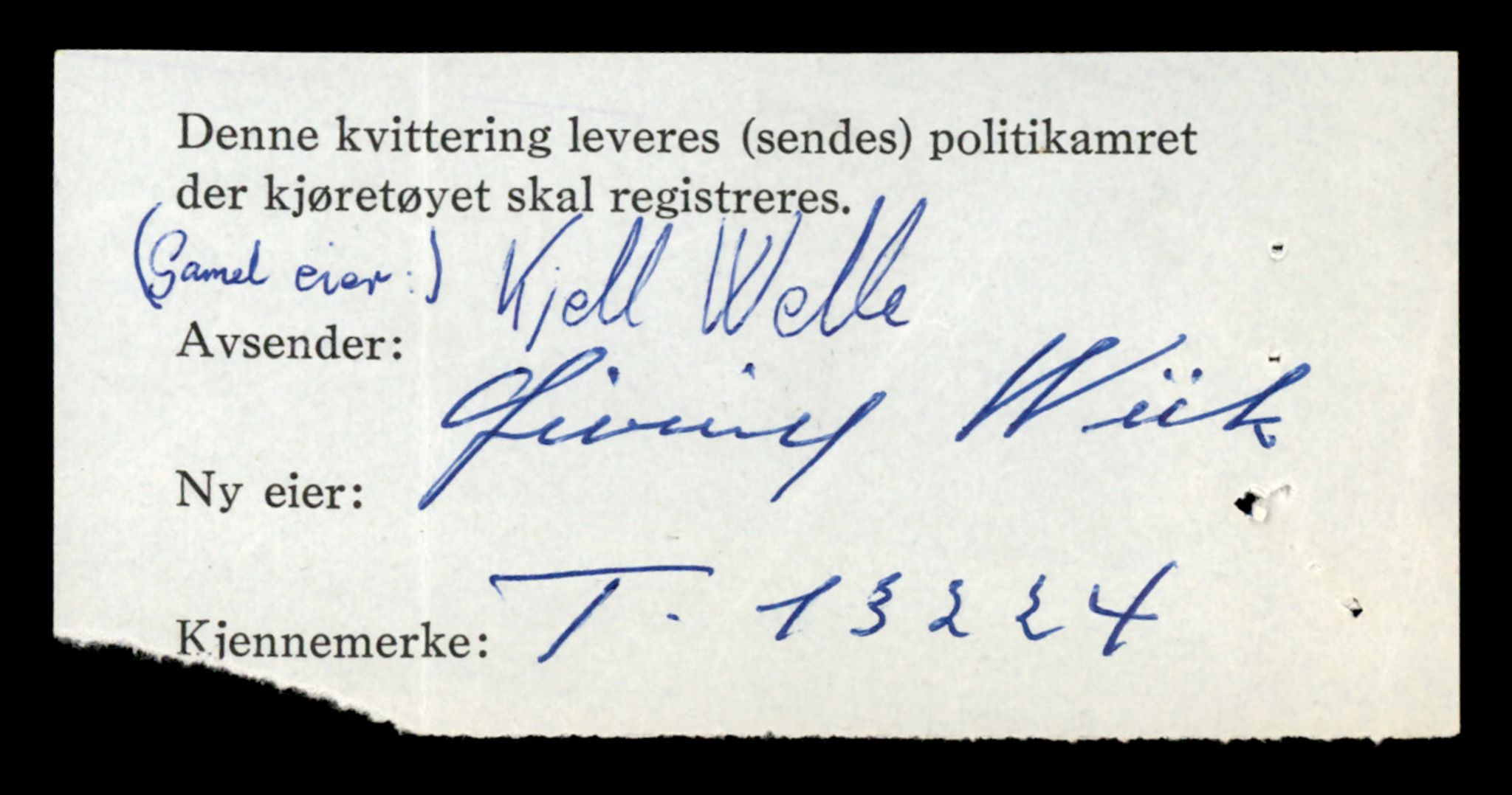 Møre og Romsdal vegkontor - Ålesund trafikkstasjon, AV/SAT-A-4099/F/Fe/L0038: Registreringskort for kjøretøy T 13180 - T 13360, 1927-1998, p. 744