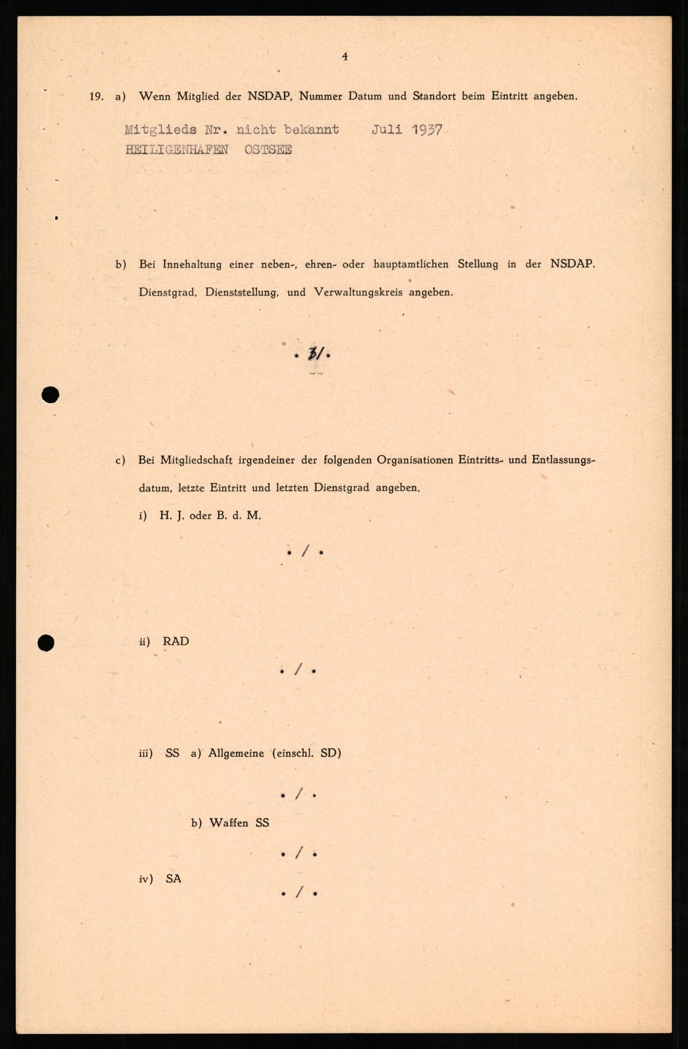 Forsvaret, Forsvarets overkommando II, RA/RAFA-3915/D/Db/L0023: CI Questionaires. Tyske okkupasjonsstyrker i Norge. Tyskere., 1945-1946, p. 296