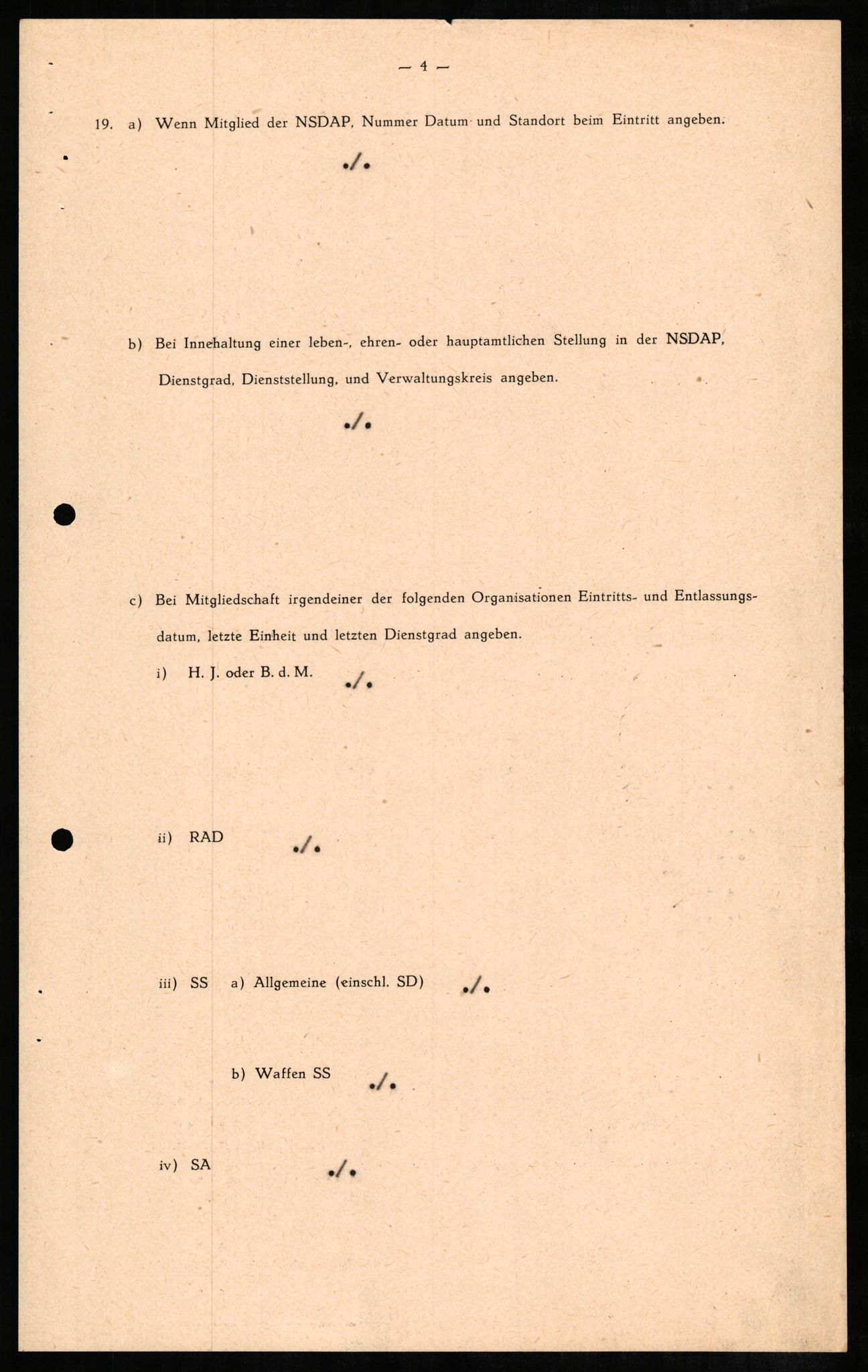 Forsvaret, Forsvarets overkommando II, RA/RAFA-3915/D/Db/L0004: CI Questionaires. Tyske okkupasjonsstyrker i Norge. Tyskere., 1945-1946, p. 478