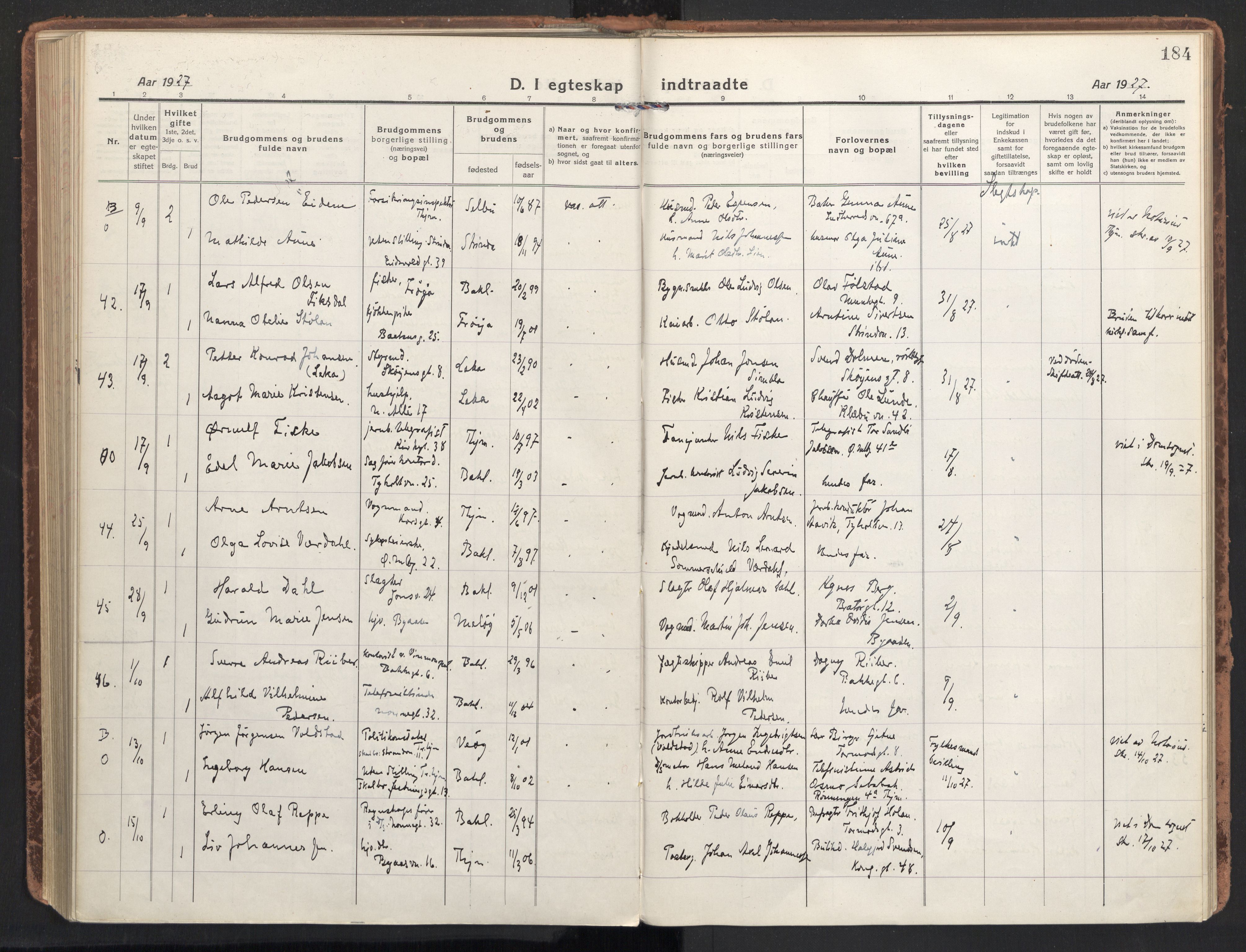 Ministerialprotokoller, klokkerbøker og fødselsregistre - Sør-Trøndelag, AV/SAT-A-1456/604/L0206: Parish register (official) no. 604A26, 1917-1931, p. 184