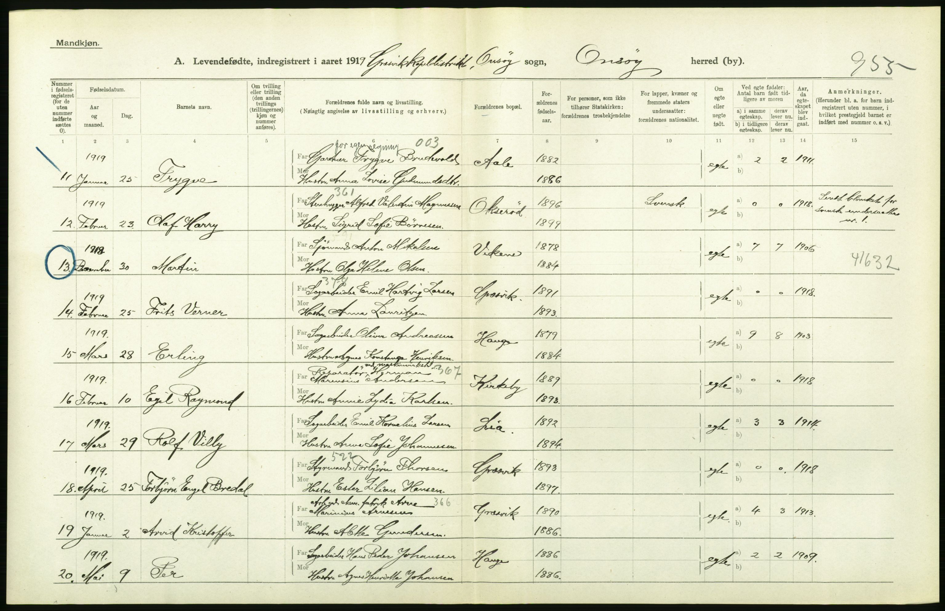 Statistisk sentralbyrå, Sosiodemografiske emner, Befolkning, RA/S-2228/D/Df/Dfb/Dfbi/L0001: Østfold fylke: Levendefødte menn og kvinner. Bygder., 1919, p. 352