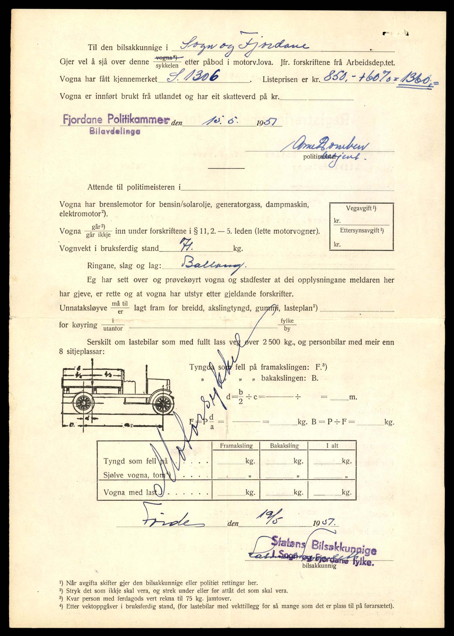 Møre og Romsdal vegkontor - Ålesund trafikkstasjon, AV/SAT-A-4099/F/Fe/L0041: Registreringskort for kjøretøy T 13710 - T 13905, 1927-1998, p. 394