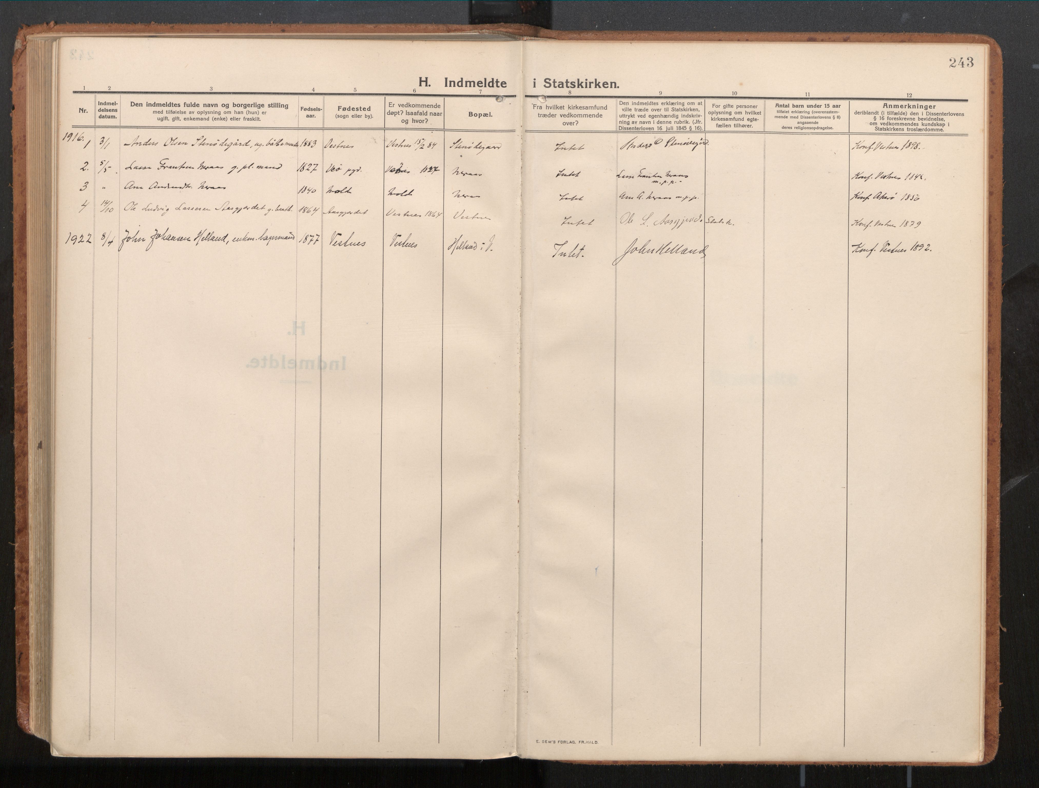 Ministerialprotokoller, klokkerbøker og fødselsregistre - Møre og Romsdal, SAT/A-1454/539/L0534a: Parish register (official) no. 539A08, 1912-1935, p. 243