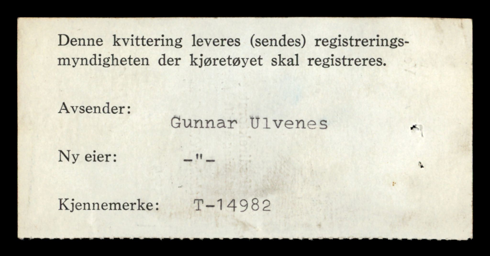 Møre og Romsdal vegkontor - Ålesund trafikkstasjon, AV/SAT-A-4099/F/Fe/L0049: Registreringskort for kjøretøy T 14864 - T 18613, 1927-1998, p. 2806