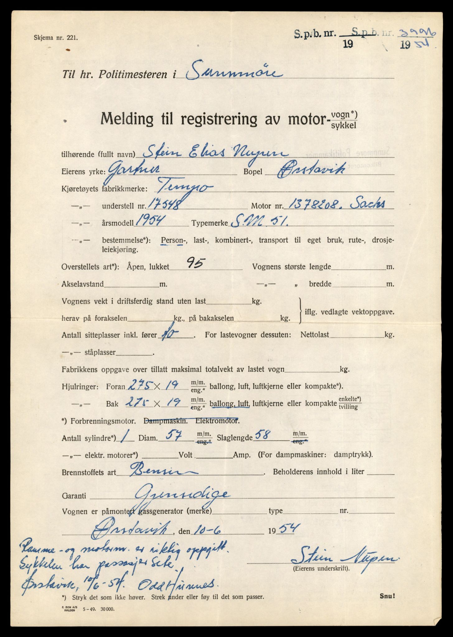 Møre og Romsdal vegkontor - Ålesund trafikkstasjon, AV/SAT-A-4099/F/Fe/L0037: Registreringskort for kjøretøy T 13031 - T 13179, 1927-1998, p. 2557
