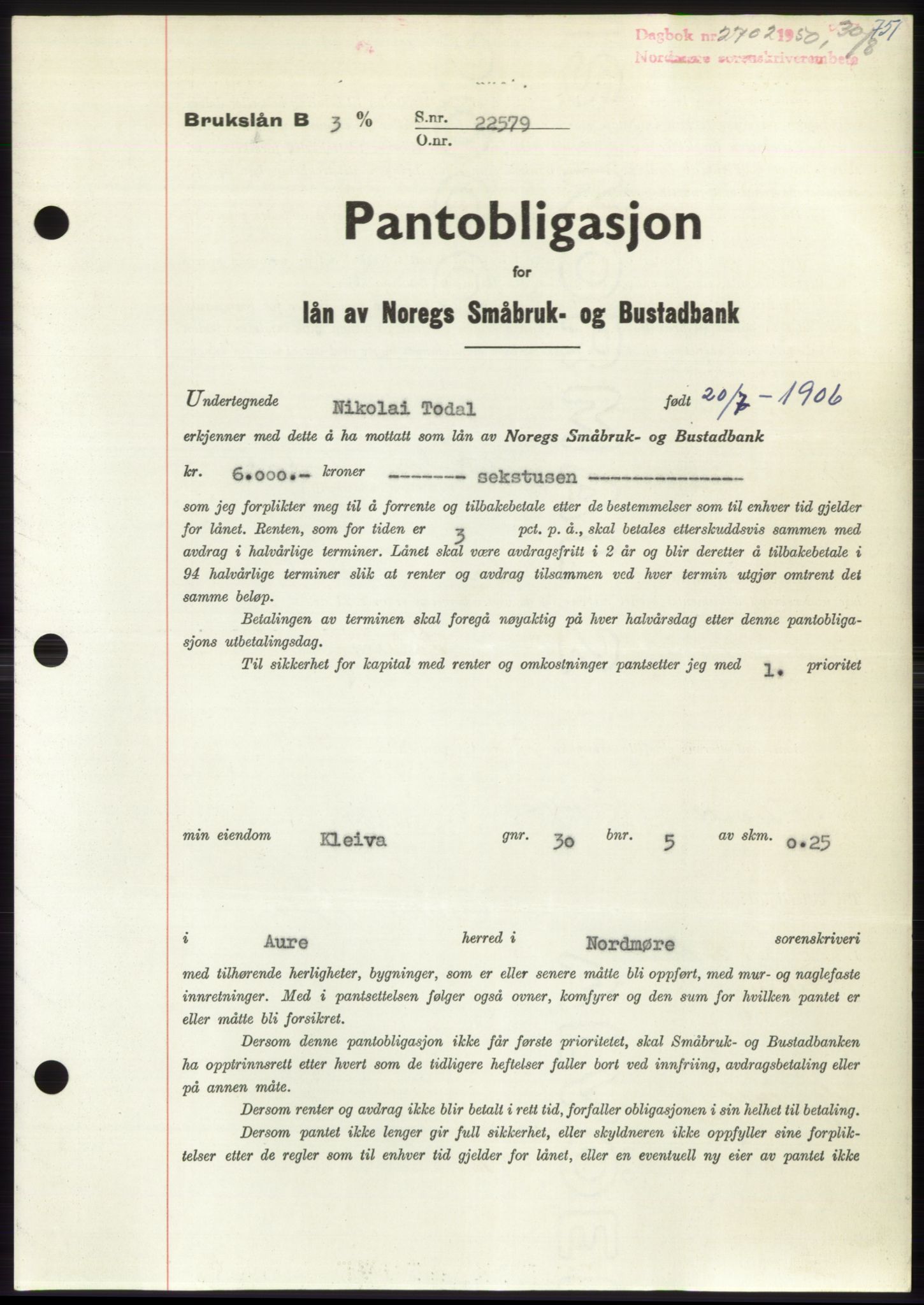 Nordmøre sorenskriveri, AV/SAT-A-4132/1/2/2Ca: Mortgage book no. B105, 1950-1950, Diary no: : 2702/1950