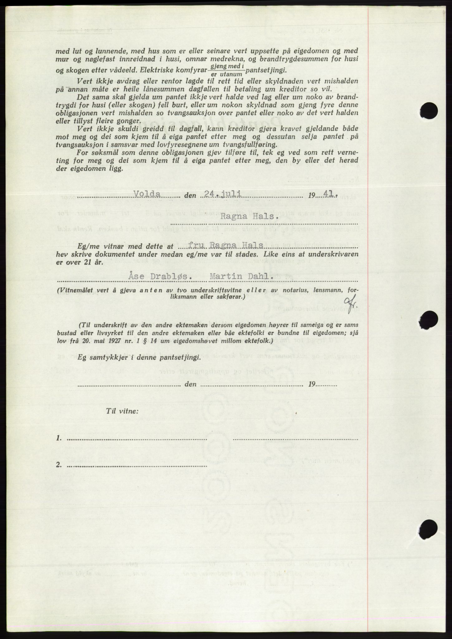 Søre Sunnmøre sorenskriveri, AV/SAT-A-4122/1/2/2C/L0071: Mortgage book no. 65, 1941-1941, Diary no: : 807/1941