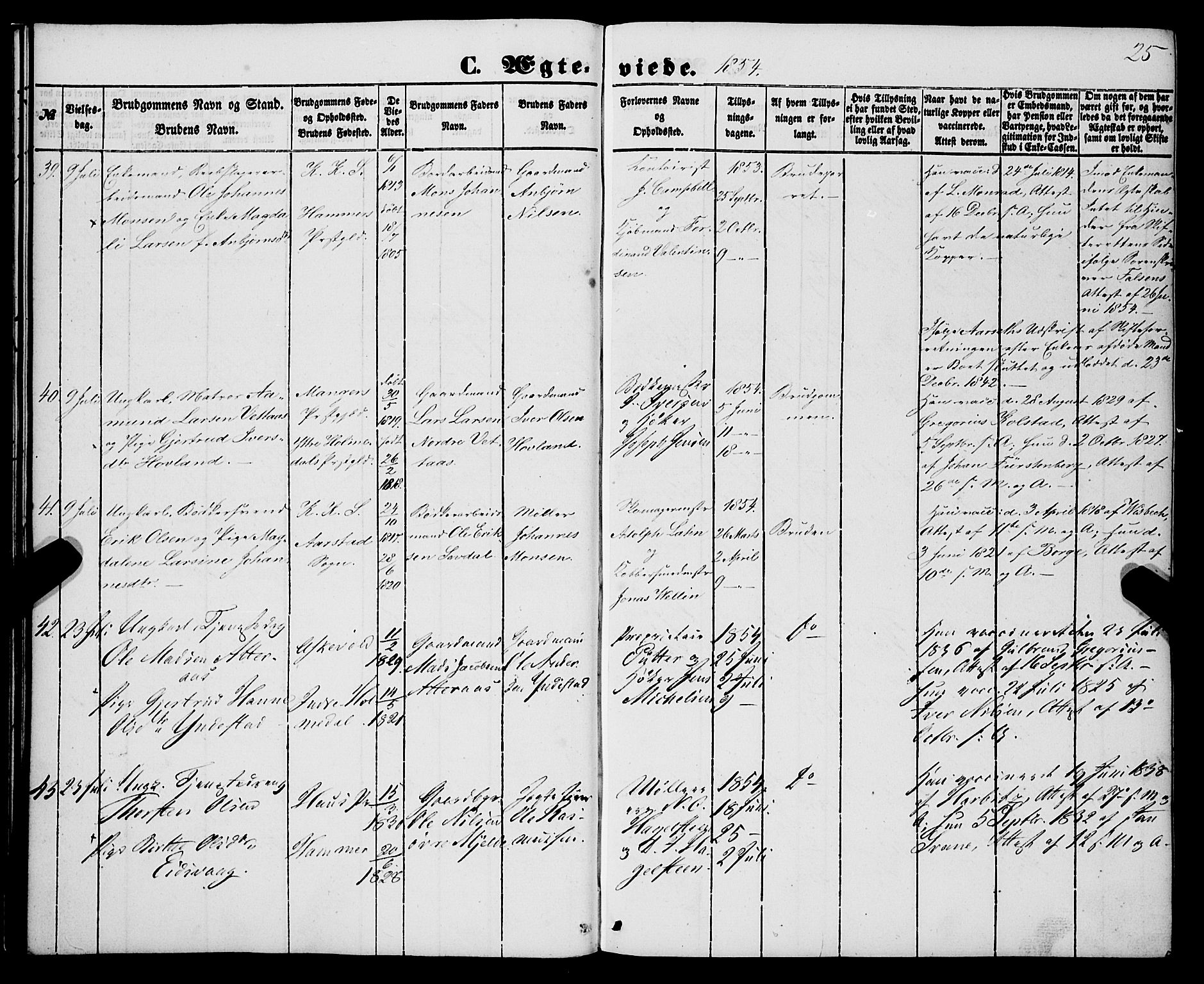 Korskirken sokneprestembete, AV/SAB-A-76101/H/Haa/L0035: Parish register (official) no. D 2, 1852-1867, p. 25
