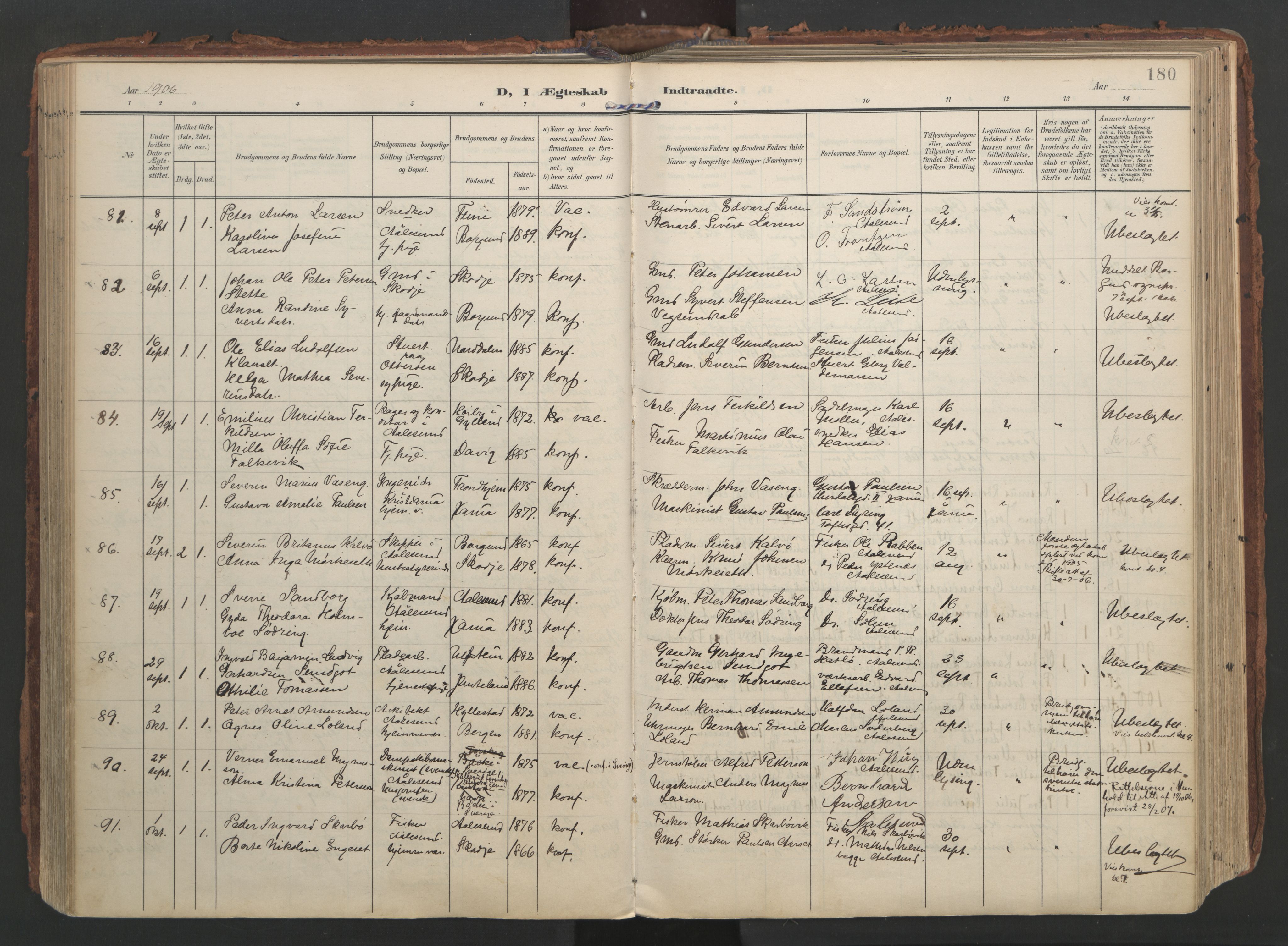 Ministerialprotokoller, klokkerbøker og fødselsregistre - Møre og Romsdal, SAT/A-1454/529/L0459: Parish register (official) no. 529A09, 1904-1917, p. 180