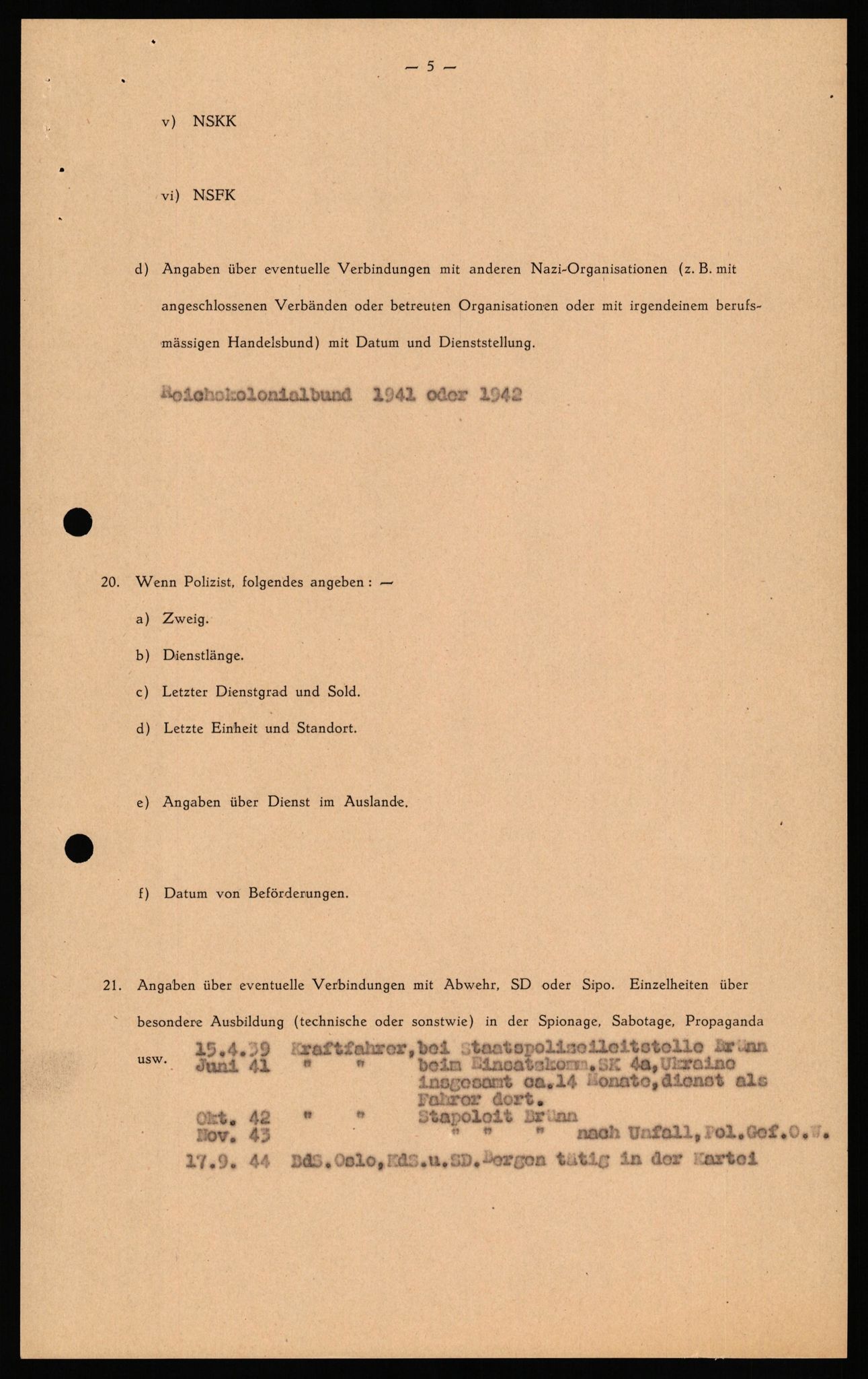 Forsvaret, Forsvarets overkommando II, AV/RA-RAFA-3915/D/Db/L0034: CI Questionaires. Tyske okkupasjonsstyrker i Norge. Tyskere., 1945-1946, p. 85