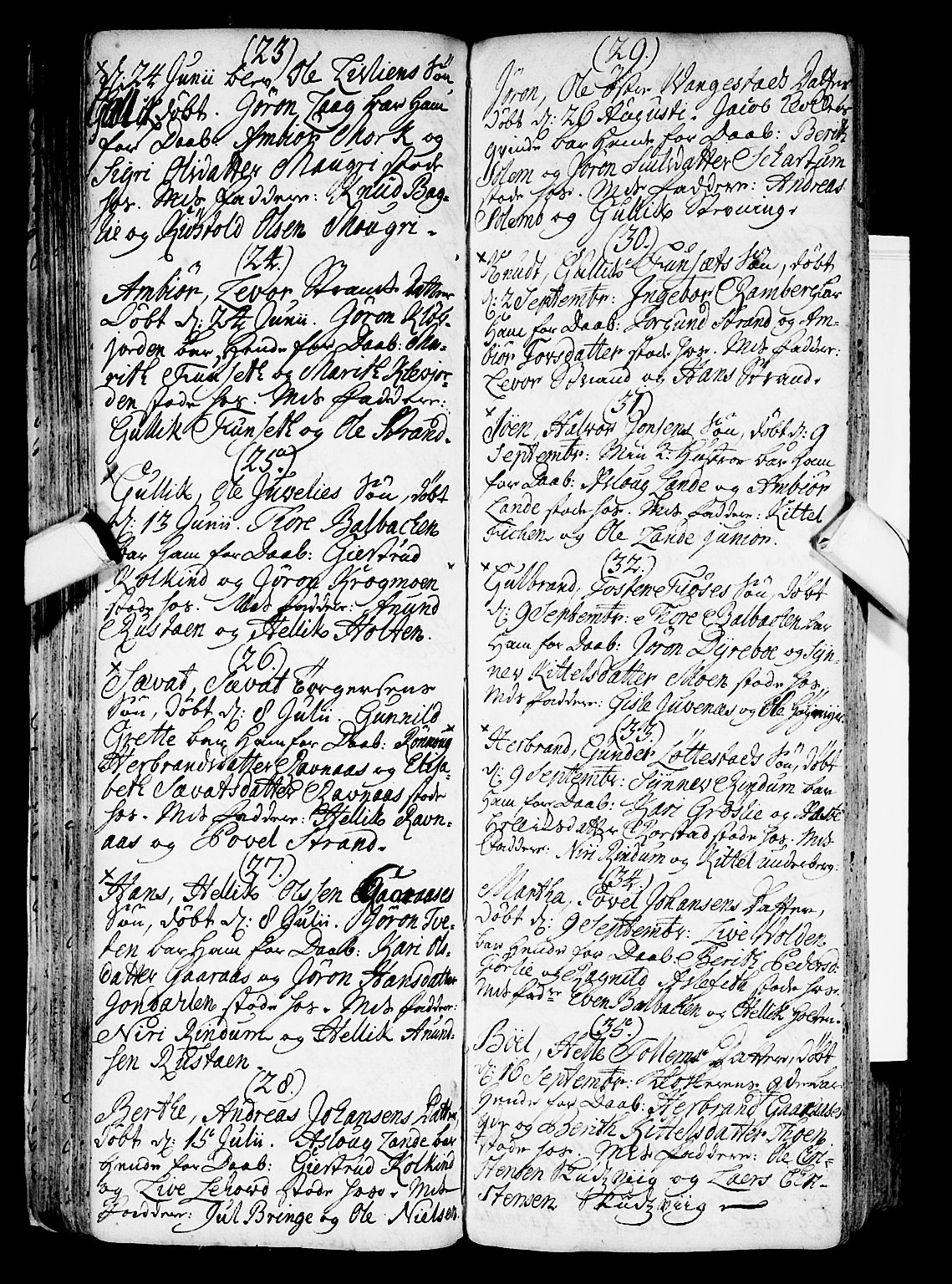 Flesberg kirkebøker, AV/SAKO-A-18/F/Fa/L0002: Parish register (official) no. I 2, 1726-1747