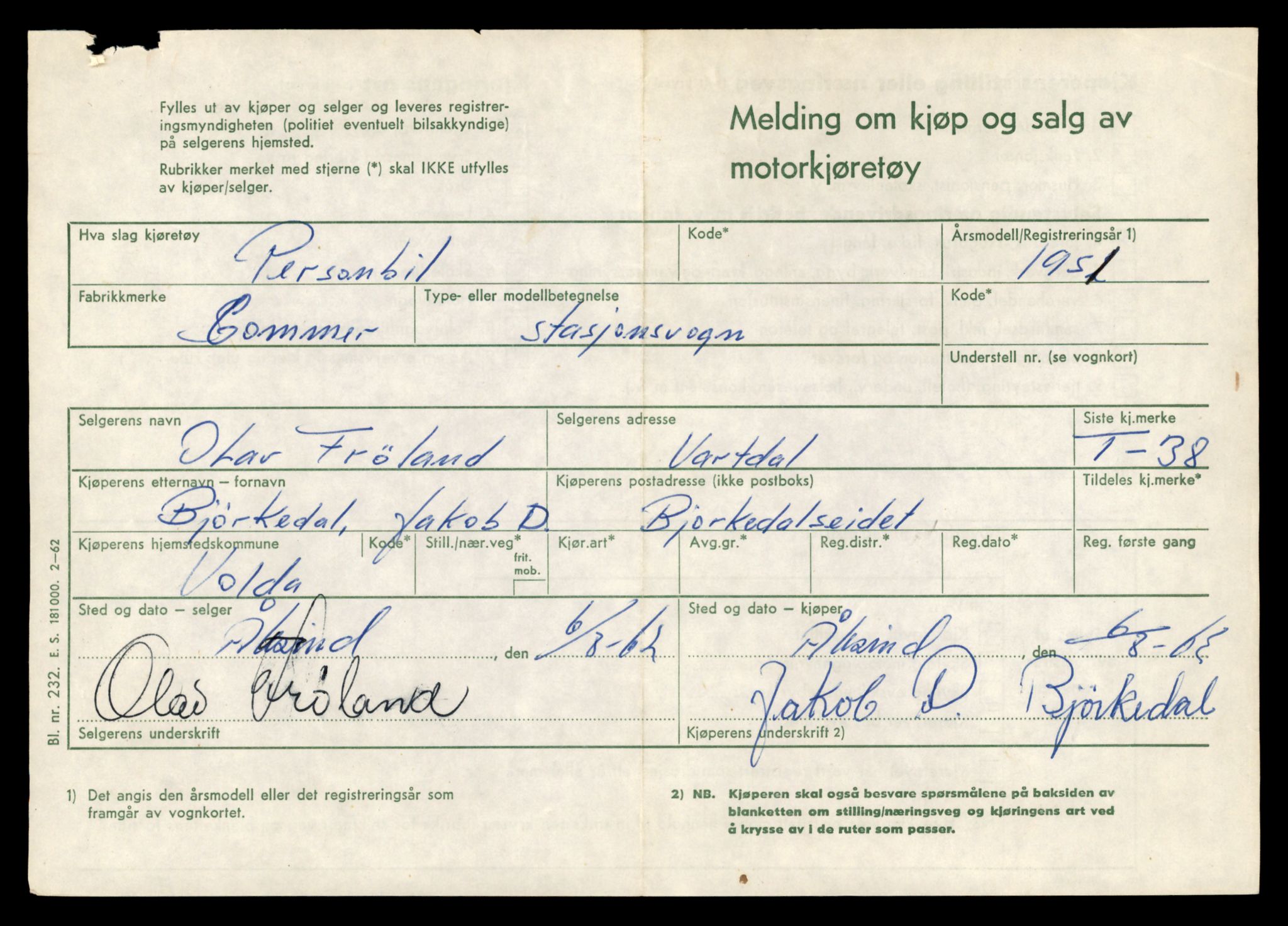 Møre og Romsdal vegkontor - Ålesund trafikkstasjon, AV/SAT-A-4099/F/Fe/L0001: Registreringskort for kjøretøy T 3 - T 127, 1927-1998, p. 799