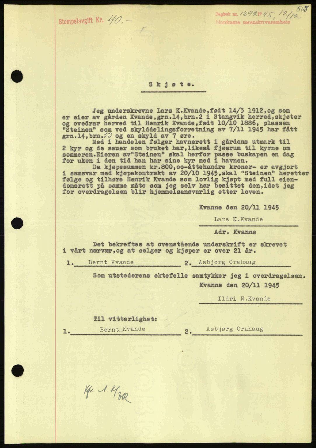 Nordmøre sorenskriveri, AV/SAT-A-4132/1/2/2Ca: Mortgage book no. A100a, 1945-1945, Diary no: : 1692/1945