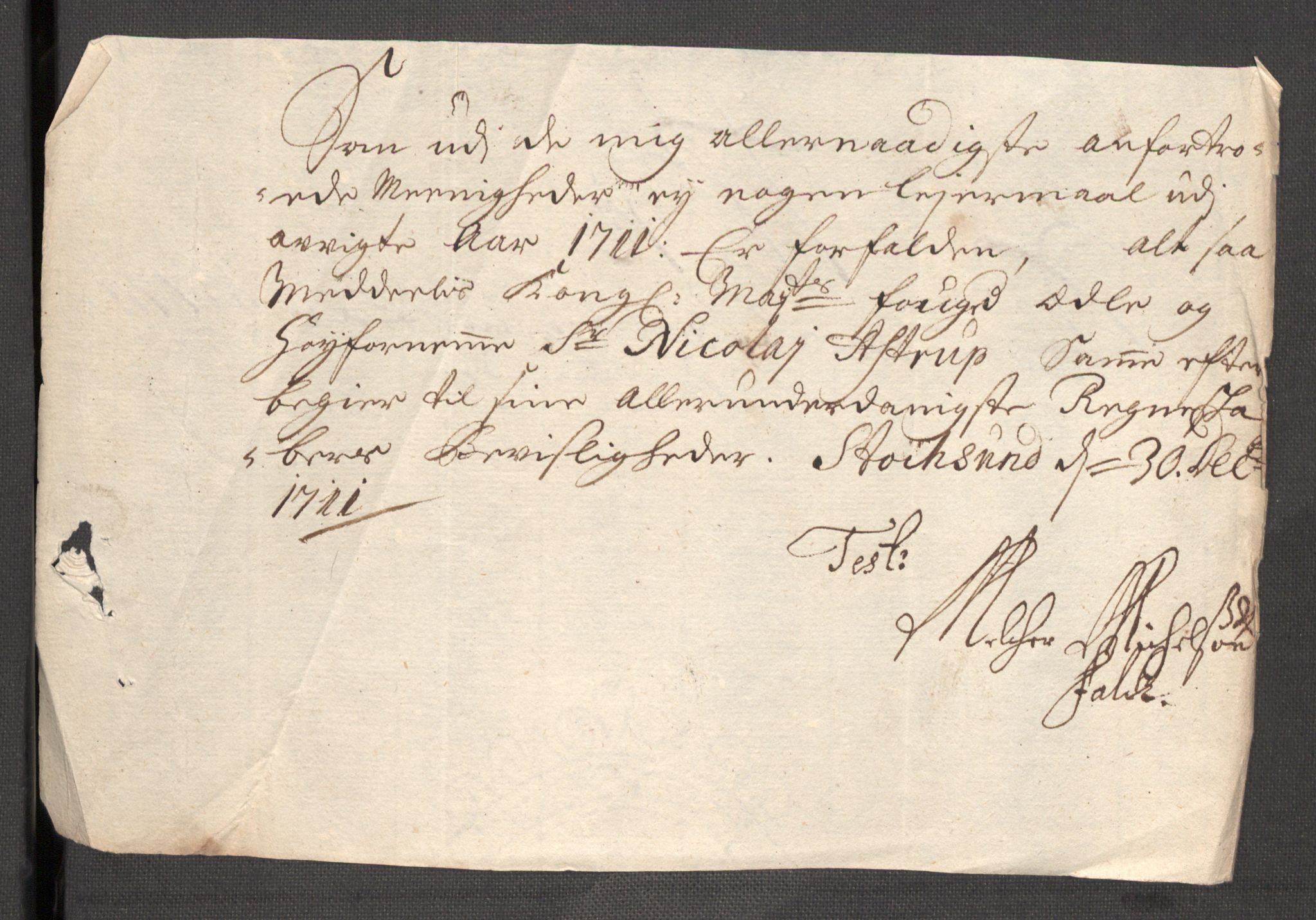 Rentekammeret inntil 1814, Reviderte regnskaper, Fogderegnskap, RA/EA-4092/R54/L3564: Fogderegnskap Sunnmøre, 1711, p. 132