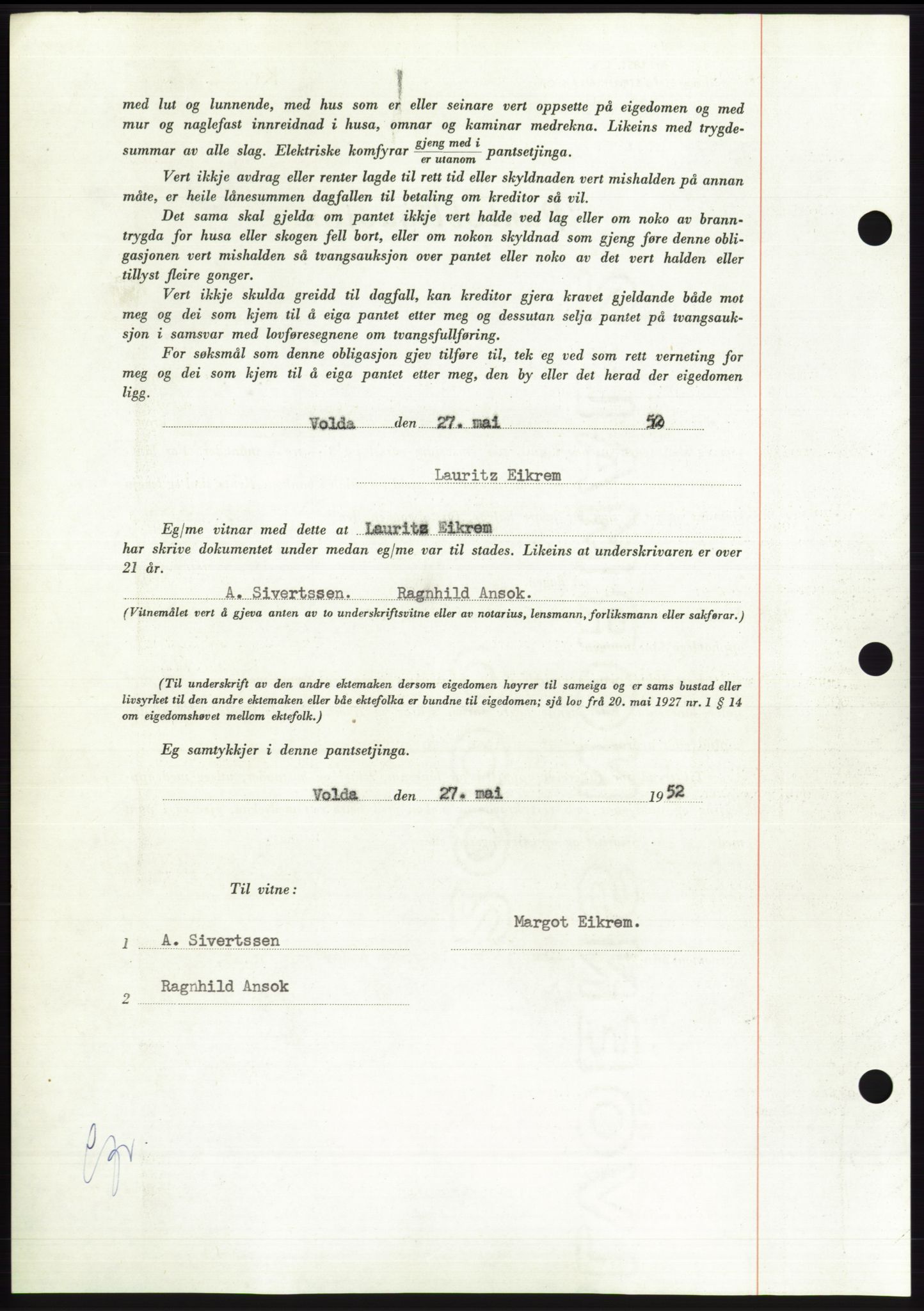 Søre Sunnmøre sorenskriveri, AV/SAT-A-4122/1/2/2C/L0121: Mortgage book no. 9B, 1951-1952, Diary no: : 1032/1952