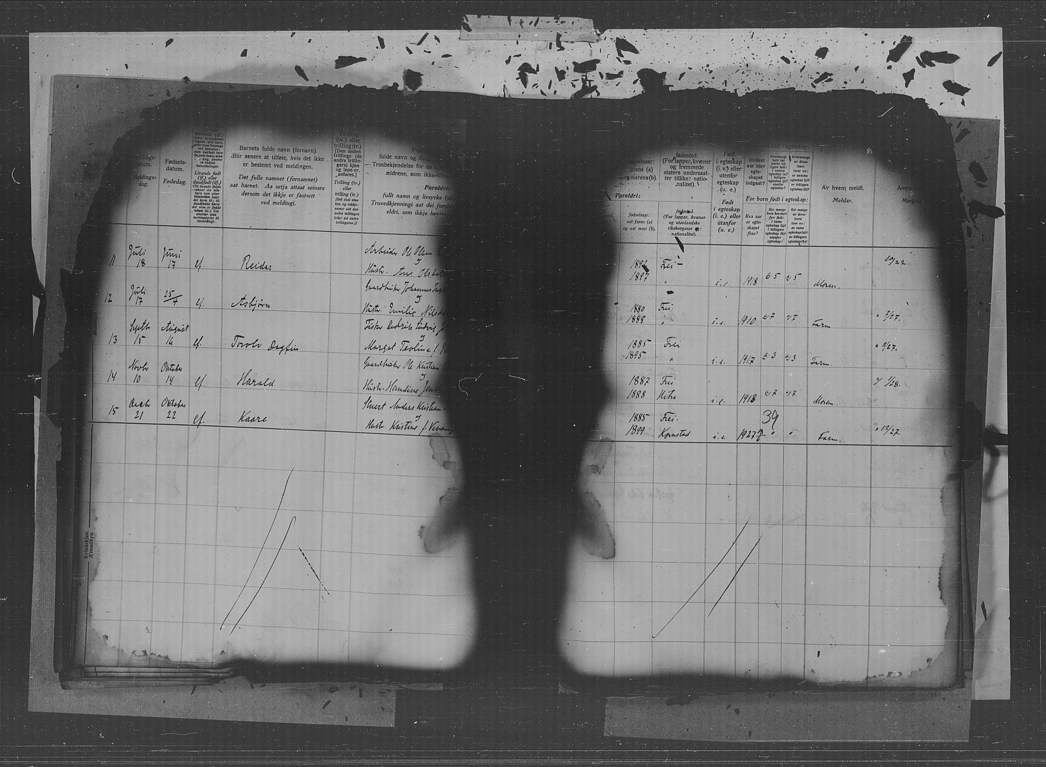 Kristiansund sokneprestkontor, AV/SAT-A-1068/1/II/II4: Birth register no. 34, 1916-1950, p. 39