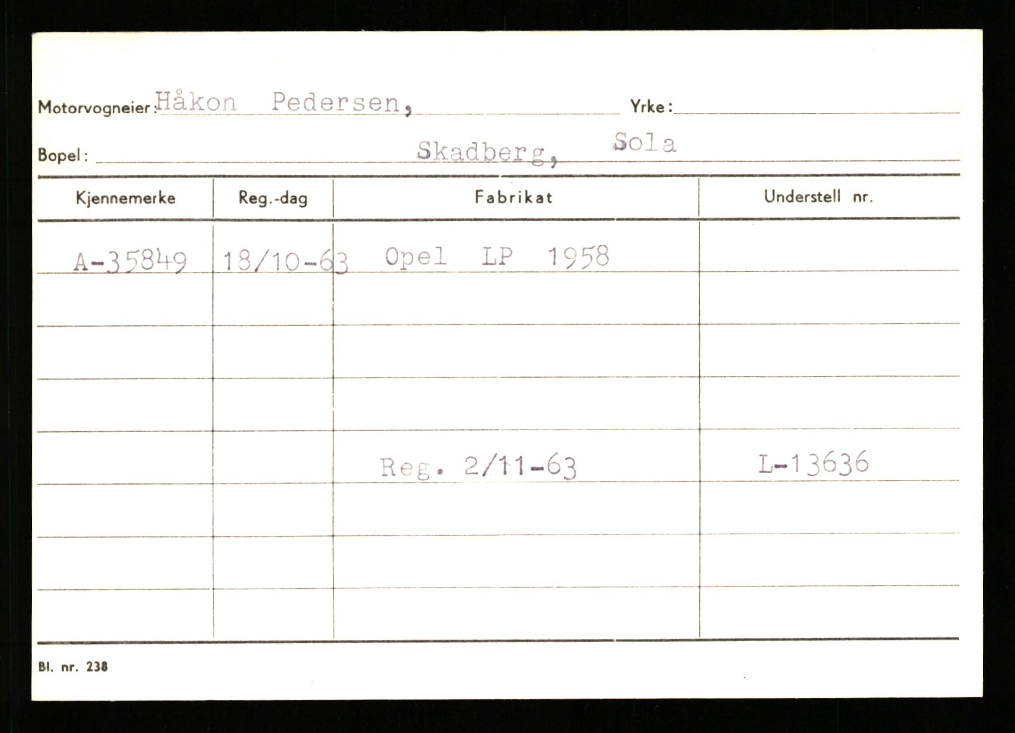 Stavanger trafikkstasjon, AV/SAST-A-101942/0/G/L0006: Registreringsnummer: 34250 - 49007, 1930-1971, p. 487