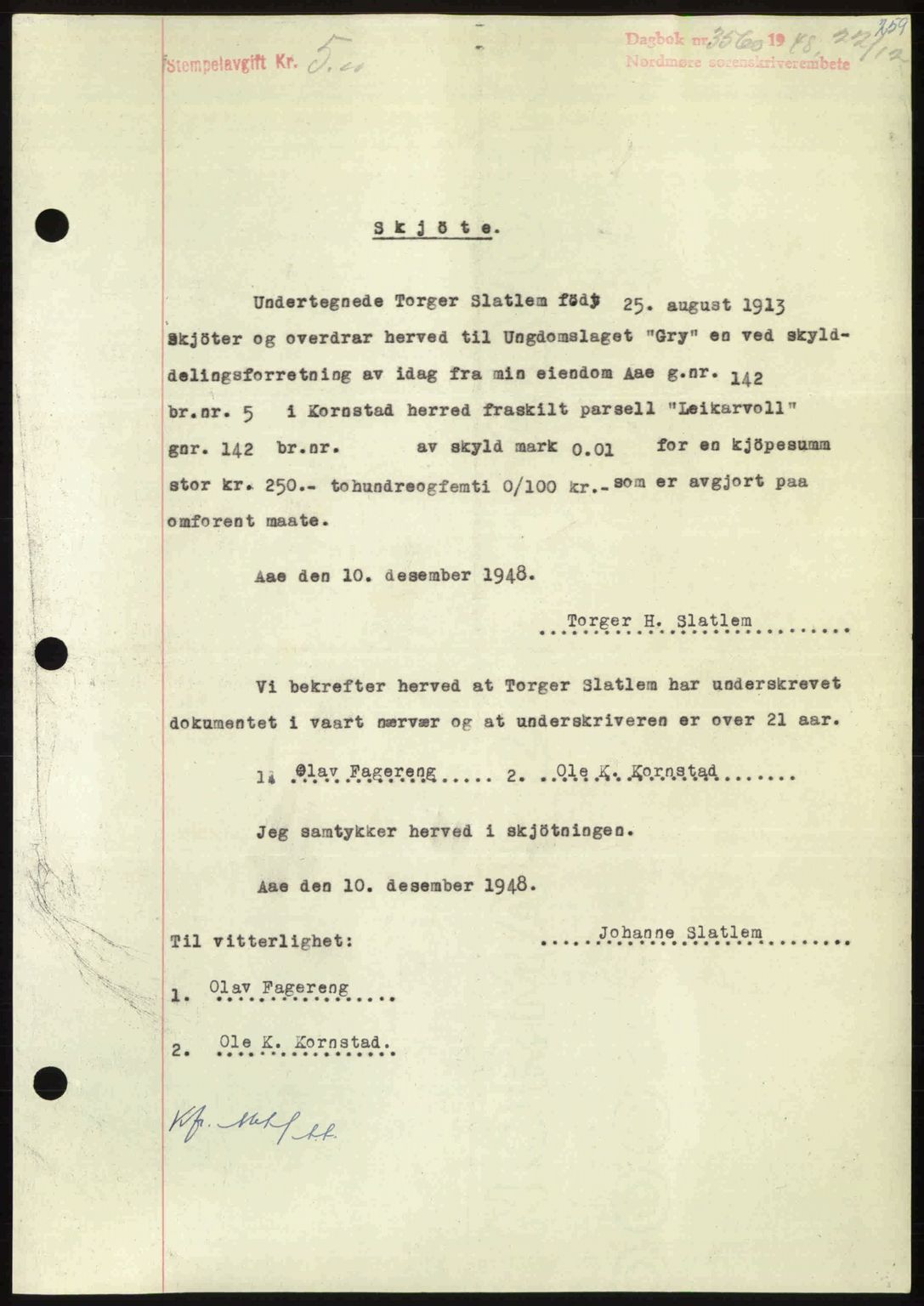 Nordmøre sorenskriveri, AV/SAT-A-4132/1/2/2Ca: Mortgage book no. A110, 1948-1949, Diary no: : 3560/1948