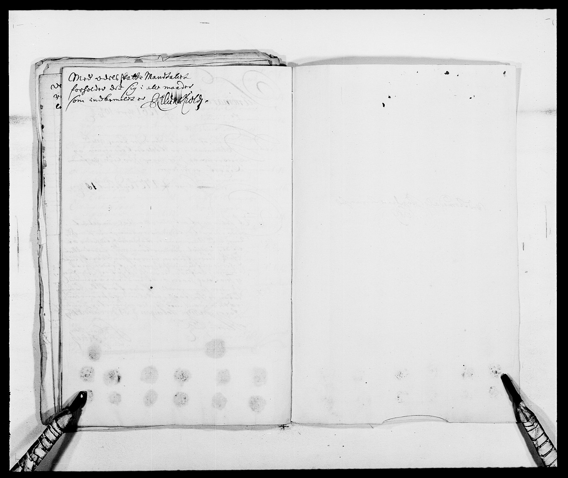 Rentekammeret inntil 1814, Reviderte regnskaper, Fogderegnskap, RA/EA-4092/R55/L3648: Fogderegnskap Romsdal, 1687-1689, p. 332