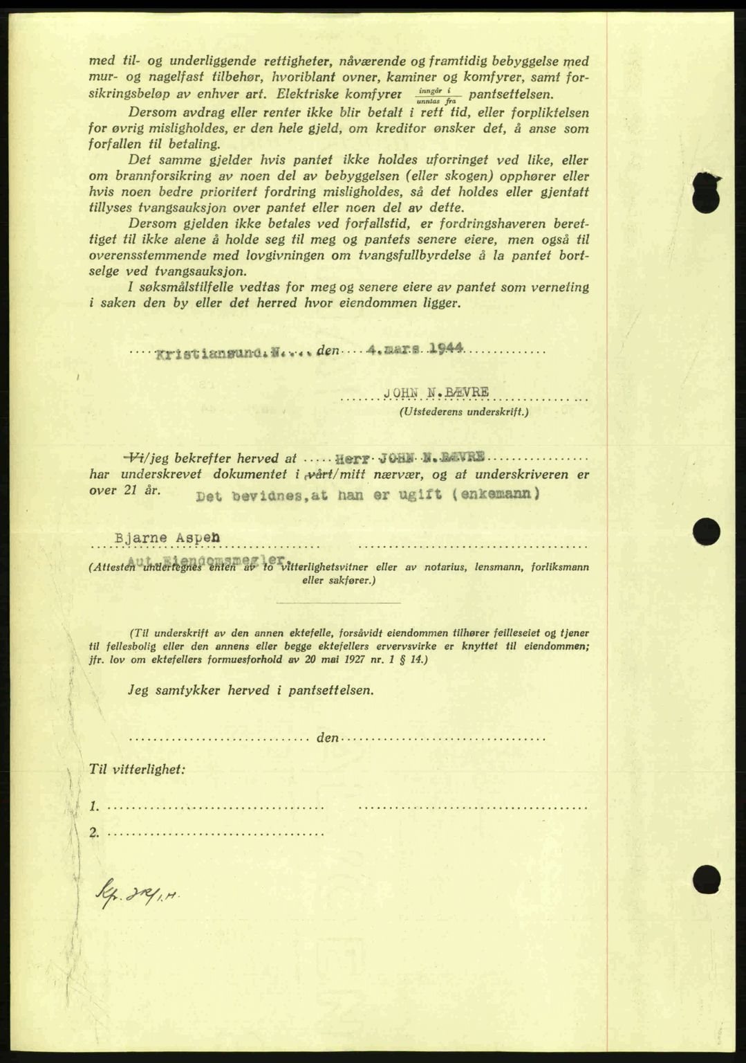 Nordmøre sorenskriveri, AV/SAT-A-4132/1/2/2Ca: Mortgage book no. B91, 1943-1944, Diary no: : 572/1944