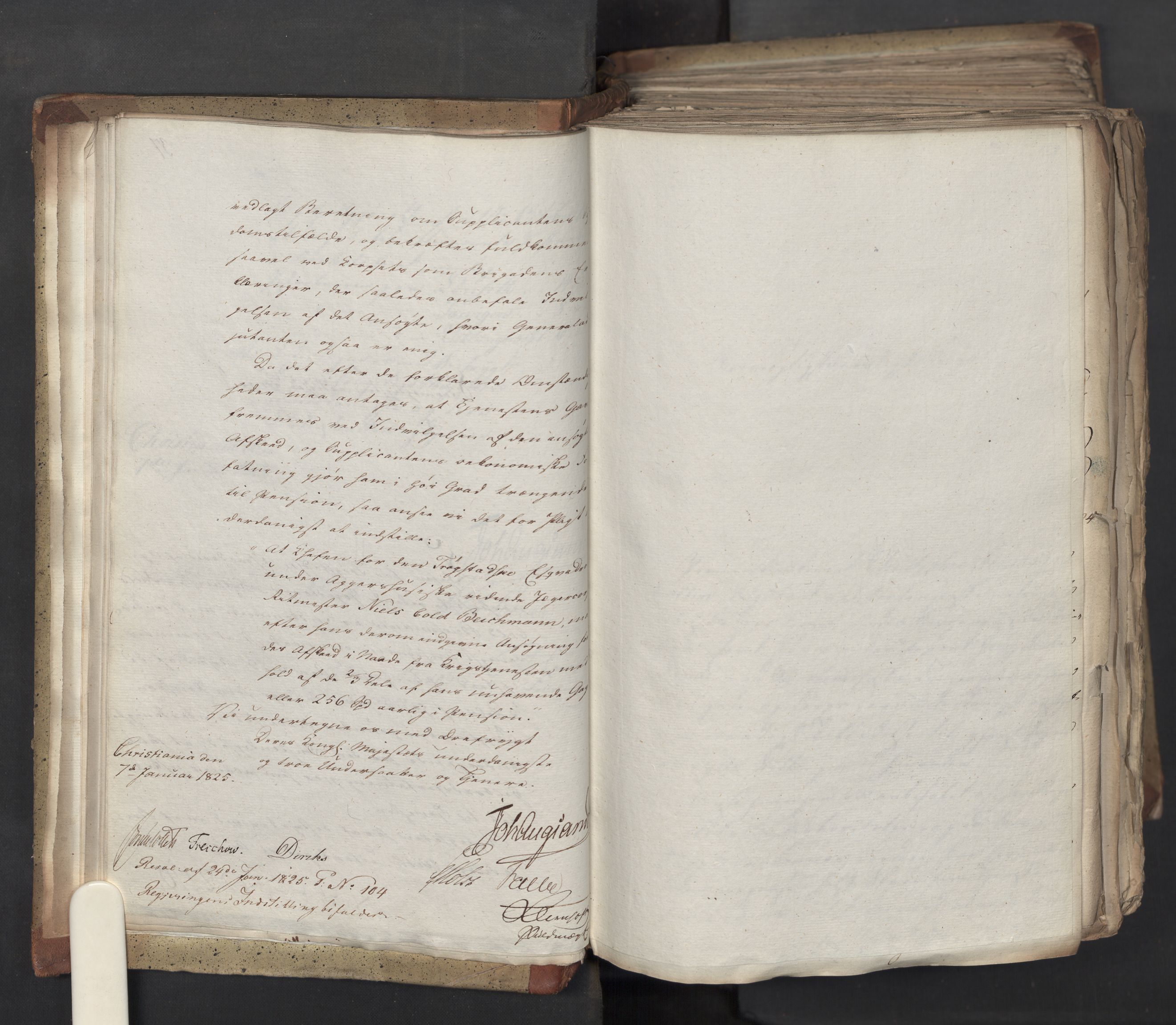 Statsrådsavdelingen i Stockholm, AV/RA-S-1003/D/Da/L0041: Regjeringsinnstillinger nr. 2204-2466, 1825, p. 23