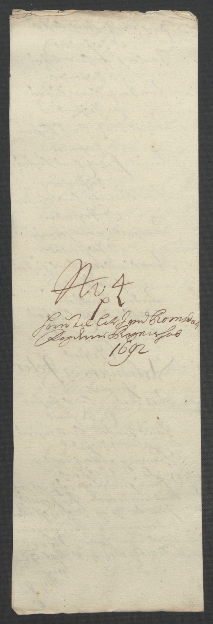 Rentekammeret inntil 1814, Reviderte regnskaper, Fogderegnskap, AV/RA-EA-4092/R55/L3650: Fogderegnskap Romsdal, 1692, p. 123