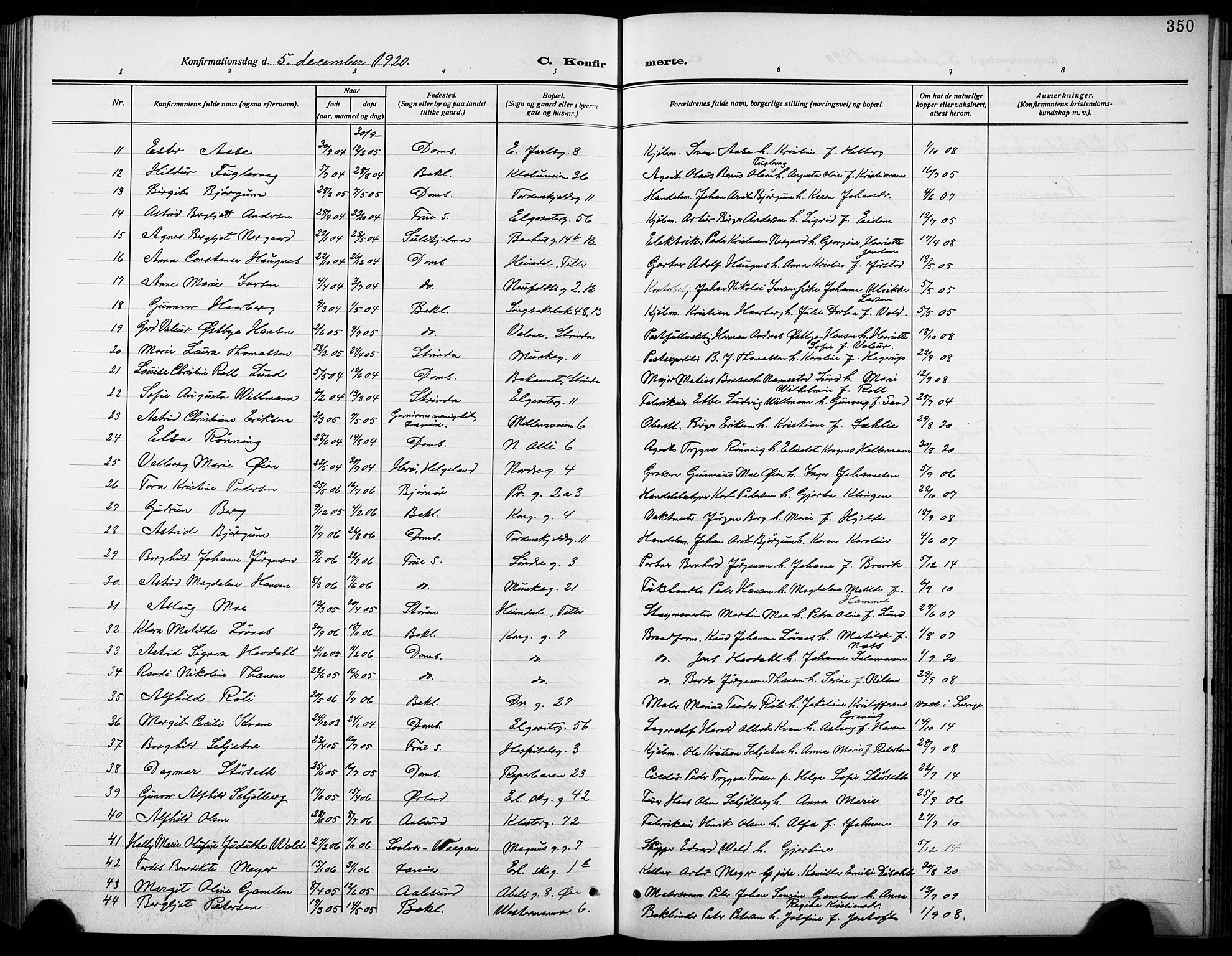 Ministerialprotokoller, klokkerbøker og fødselsregistre - Sør-Trøndelag, SAT/A-1456/601/L0096: Parish register (copy) no. 601C14, 1911-1931, p. 350