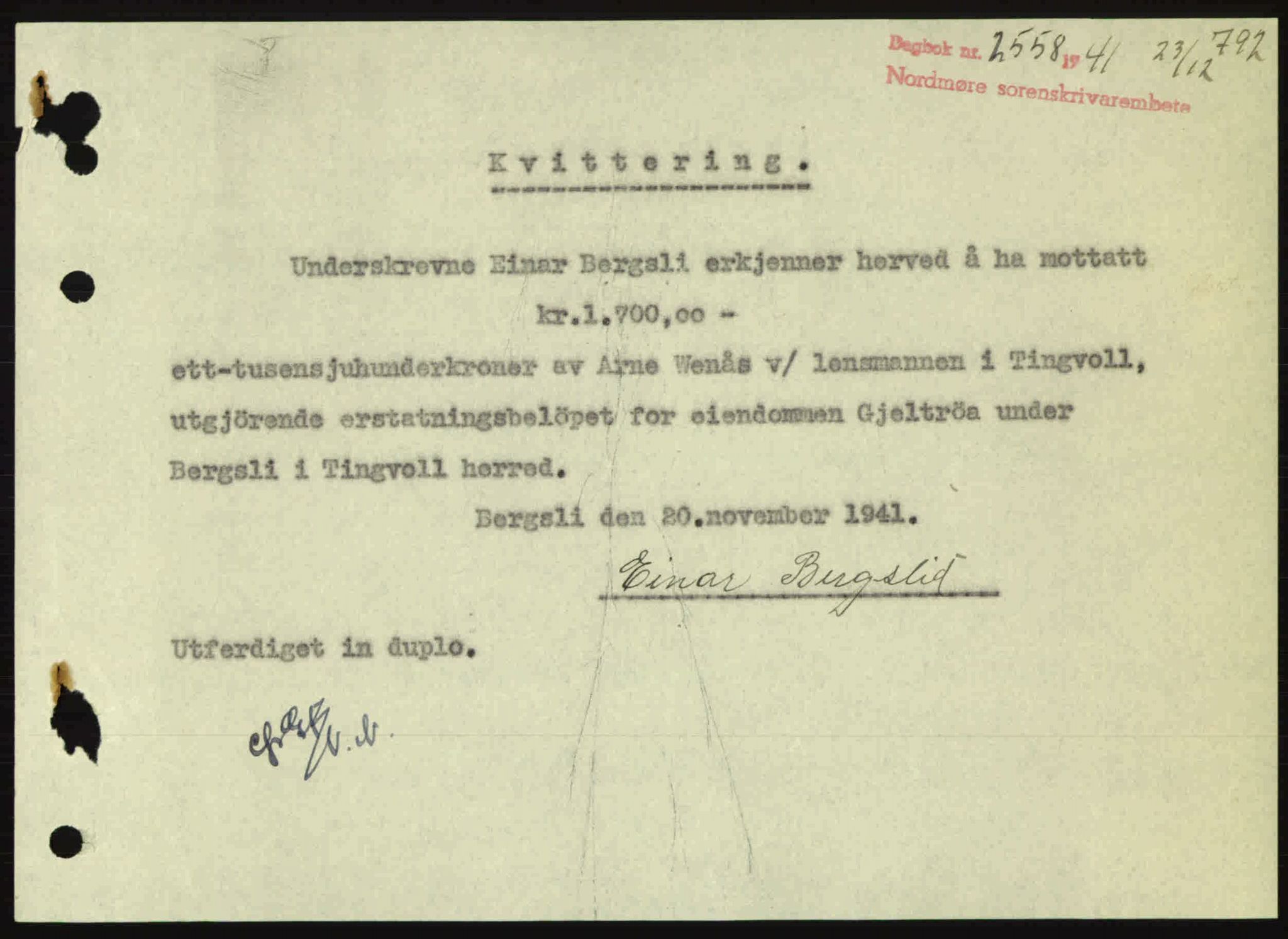 Nordmøre sorenskriveri, AV/SAT-A-4132/1/2/2Ca: Mortgage book no. B88, 1941-1942, Diary no: : 2558/1941