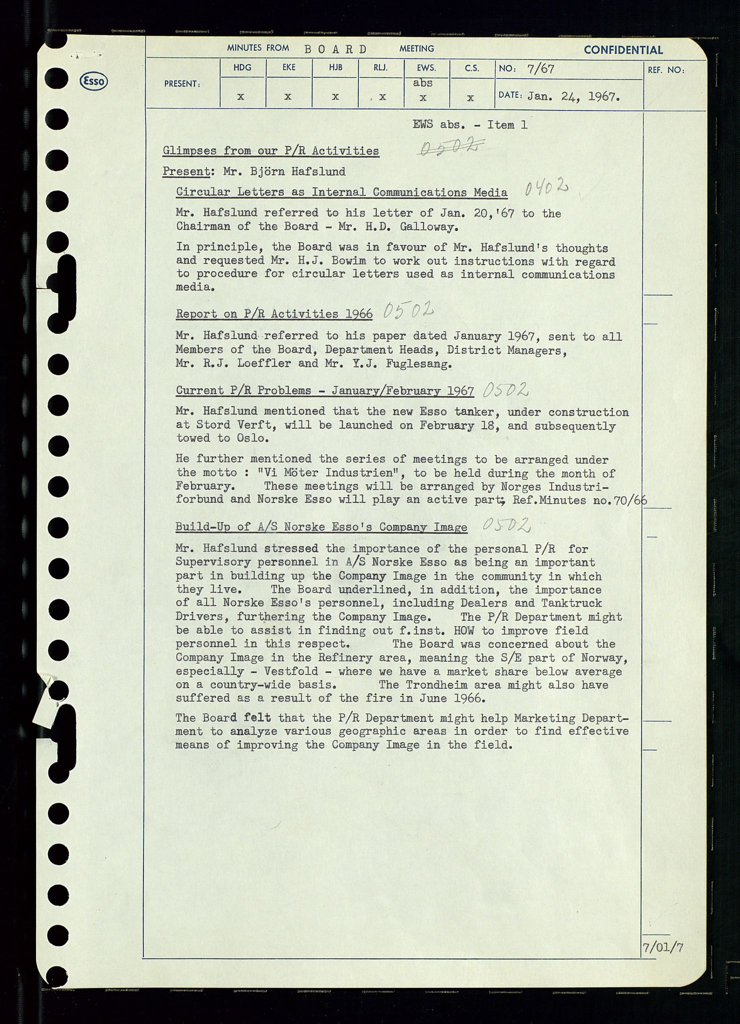 Pa 0982 - Esso Norge A/S, AV/SAST-A-100448/A/Aa/L0002/0003: Den administrerende direksjon Board minutes (styrereferater) / Den administrerende direksjon Board minutes (styrereferater), 1967, p. 13