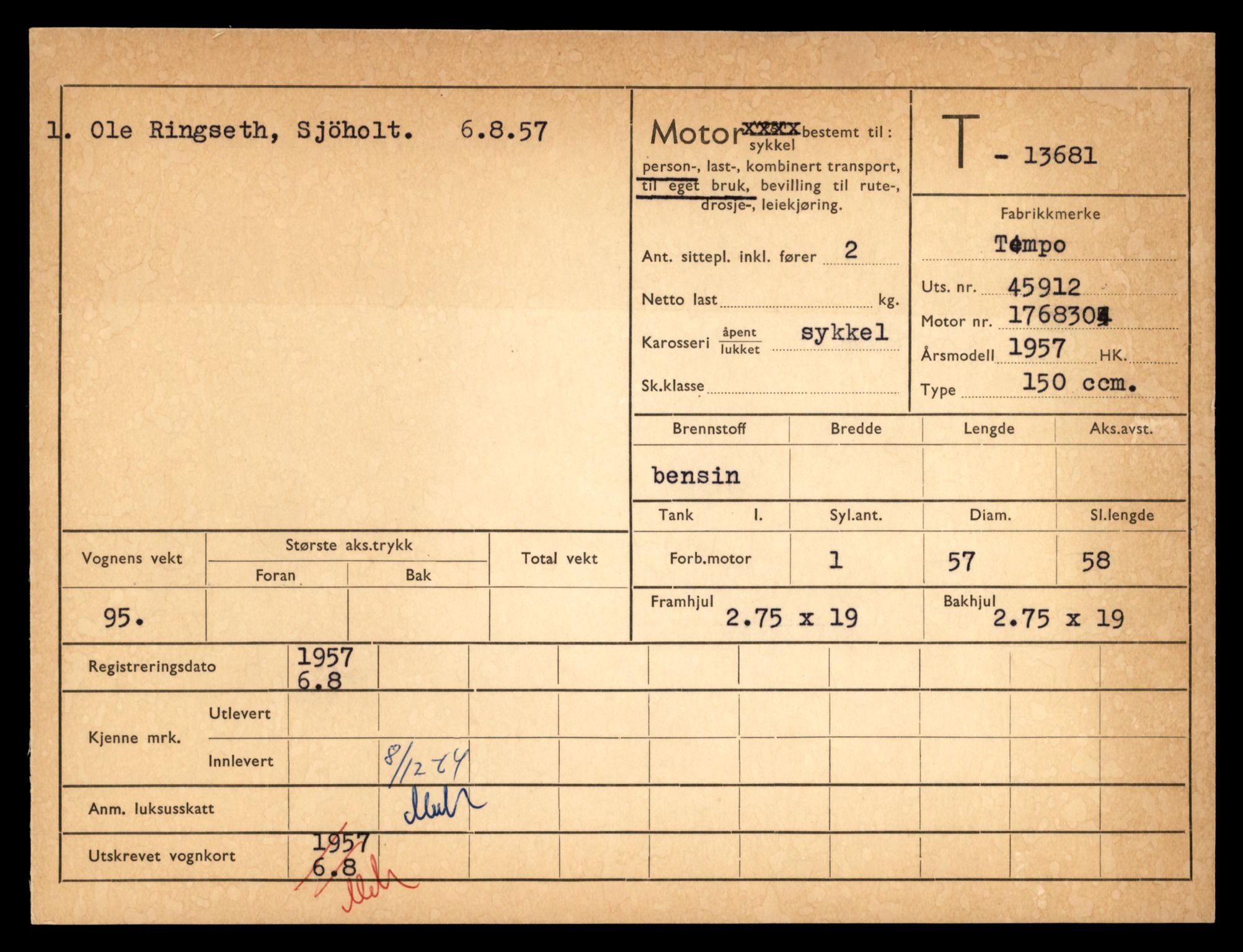 Møre og Romsdal vegkontor - Ålesund trafikkstasjon, AV/SAT-A-4099/F/Fe/L0040: Registreringskort for kjøretøy T 13531 - T 13709, 1927-1998, p. 2601