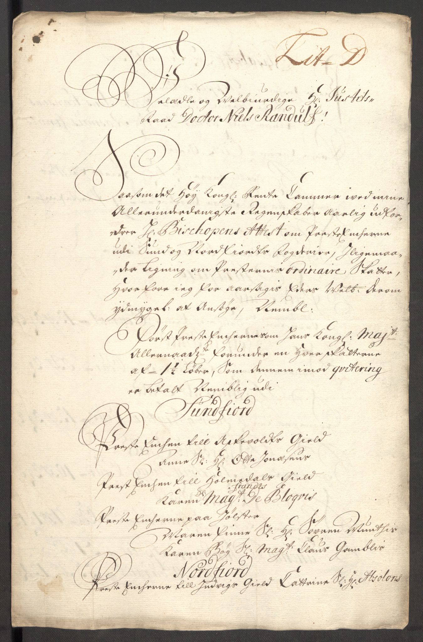 Rentekammeret inntil 1814, Reviderte regnskaper, Fogderegnskap, RA/EA-4092/R53/L3423: Fogderegnskap Sunn- og Nordfjord, 1697-1698, p. 273