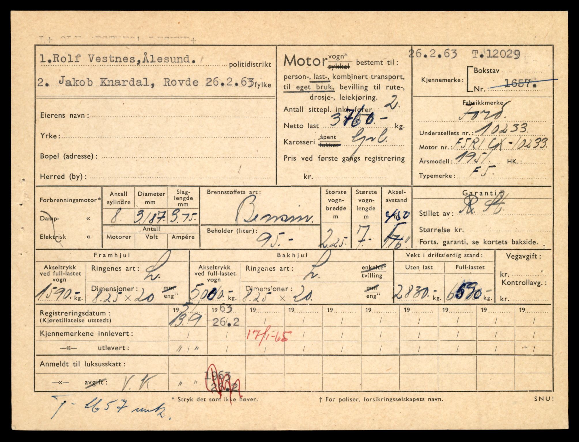 Møre og Romsdal vegkontor - Ålesund trafikkstasjon, AV/SAT-A-4099/F/Fe/L0032: Registreringskort for kjøretøy T 11997 - T 12149, 1927-1998, p. 971