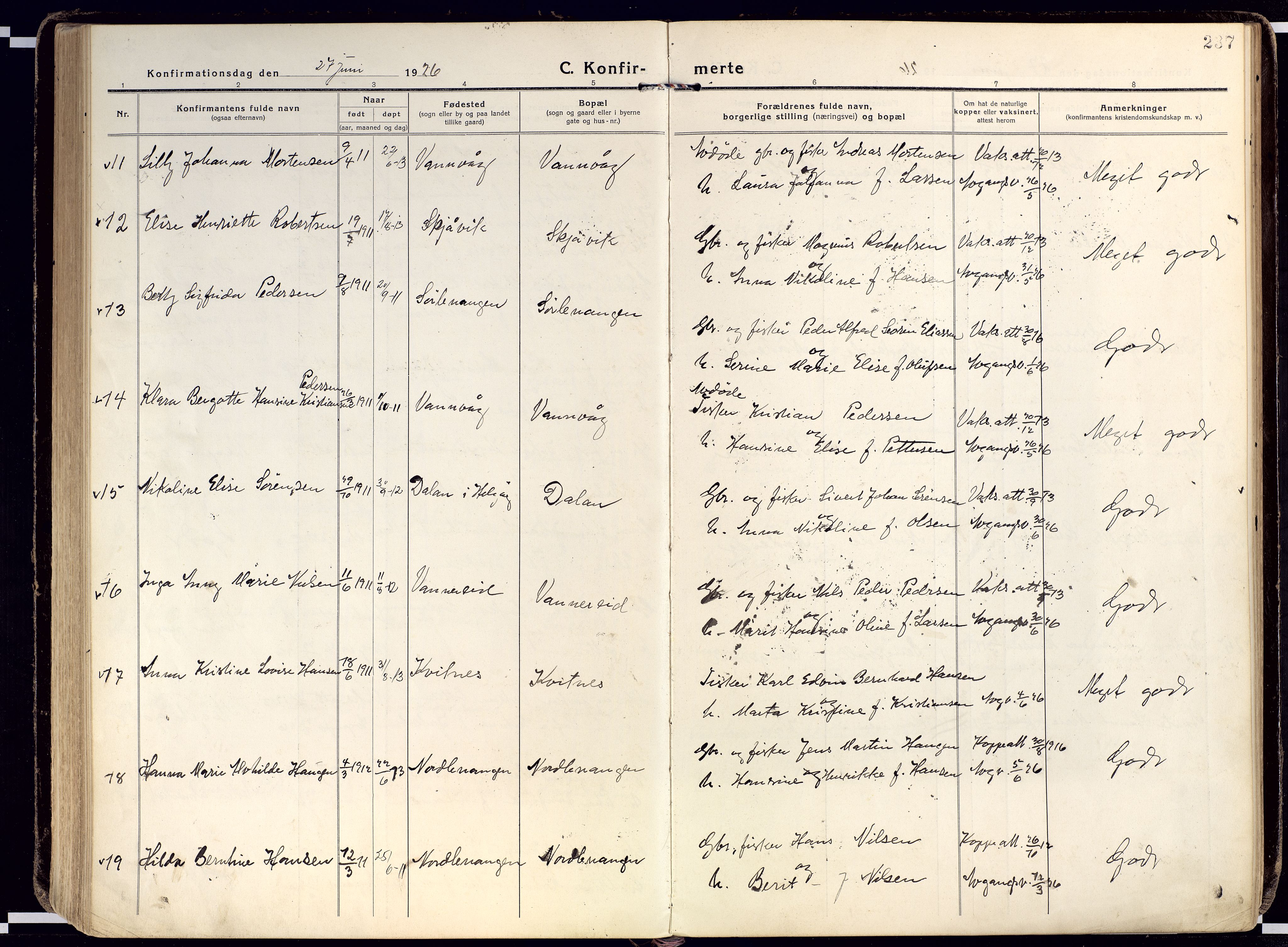 Karlsøy sokneprestembete, AV/SATØ-S-1299/H/Ha/Haa/L0015kirke: Parish register (official) no. 15, 1918-1929, p. 237