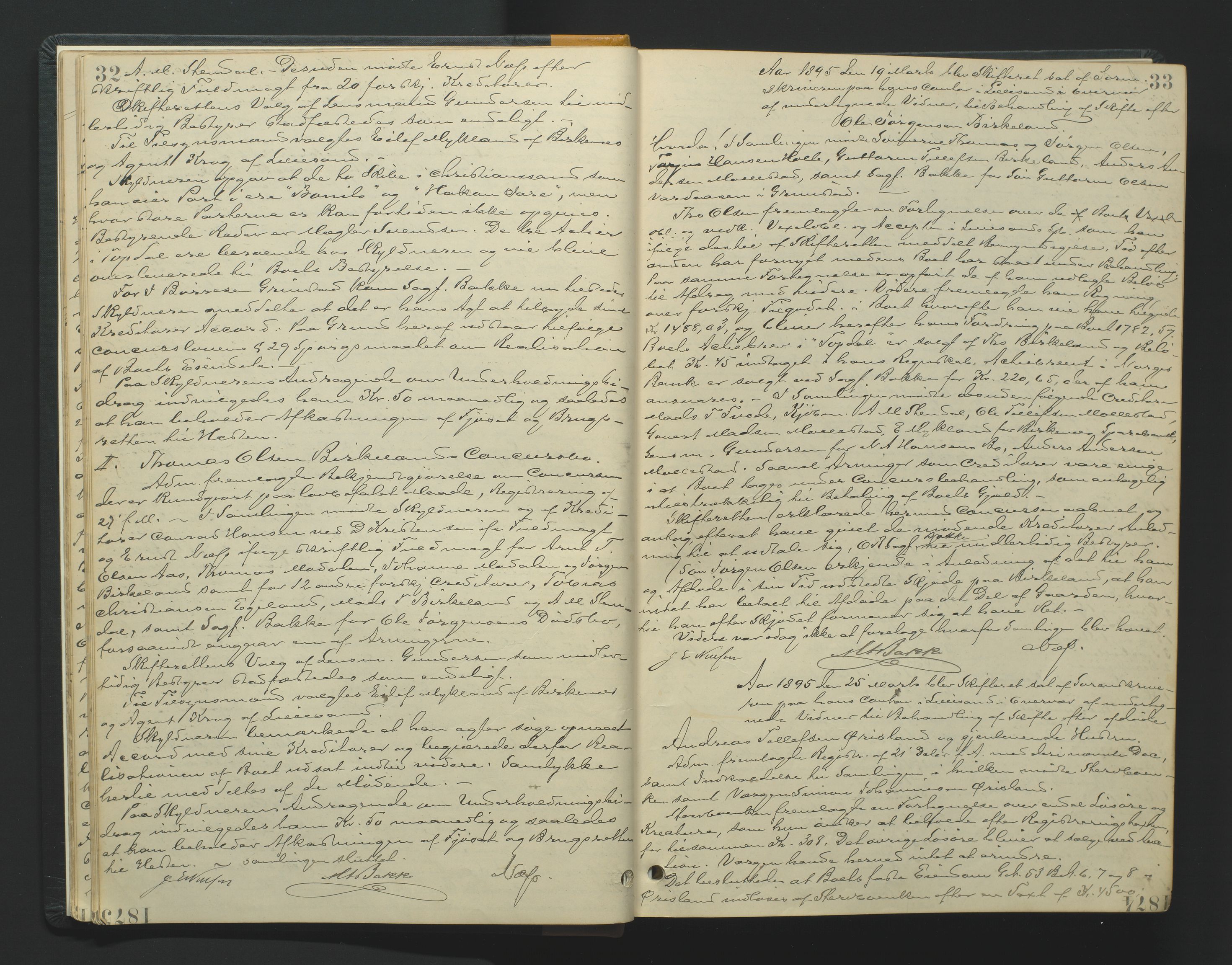 Vestre Nedenes/Sand sorenskriveri, AV/SAK-1221-0010/H/Hc/L0007: Skifteforhandlingsprotokoll nr. 5, 1894-1916, p. 32-33