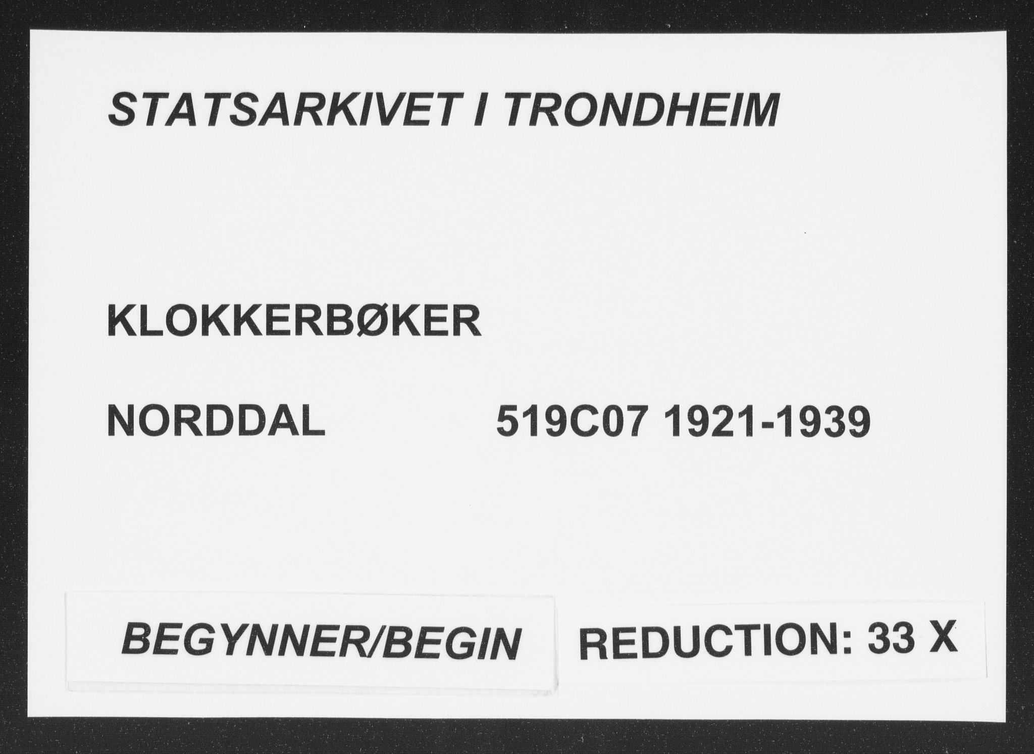 Ministerialprotokoller, klokkerbøker og fødselsregistre - Møre og Romsdal, SAT/A-1454/519/L0266: Parish register (copy) no. 519C07, 1921-1939