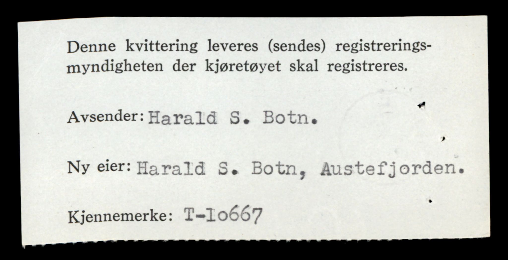 Møre og Romsdal vegkontor - Ålesund trafikkstasjon, AV/SAT-A-4099/F/Fe/L0022: Registreringskort for kjøretøy T 10584 - T 10694, 1927-1998, p. 2318