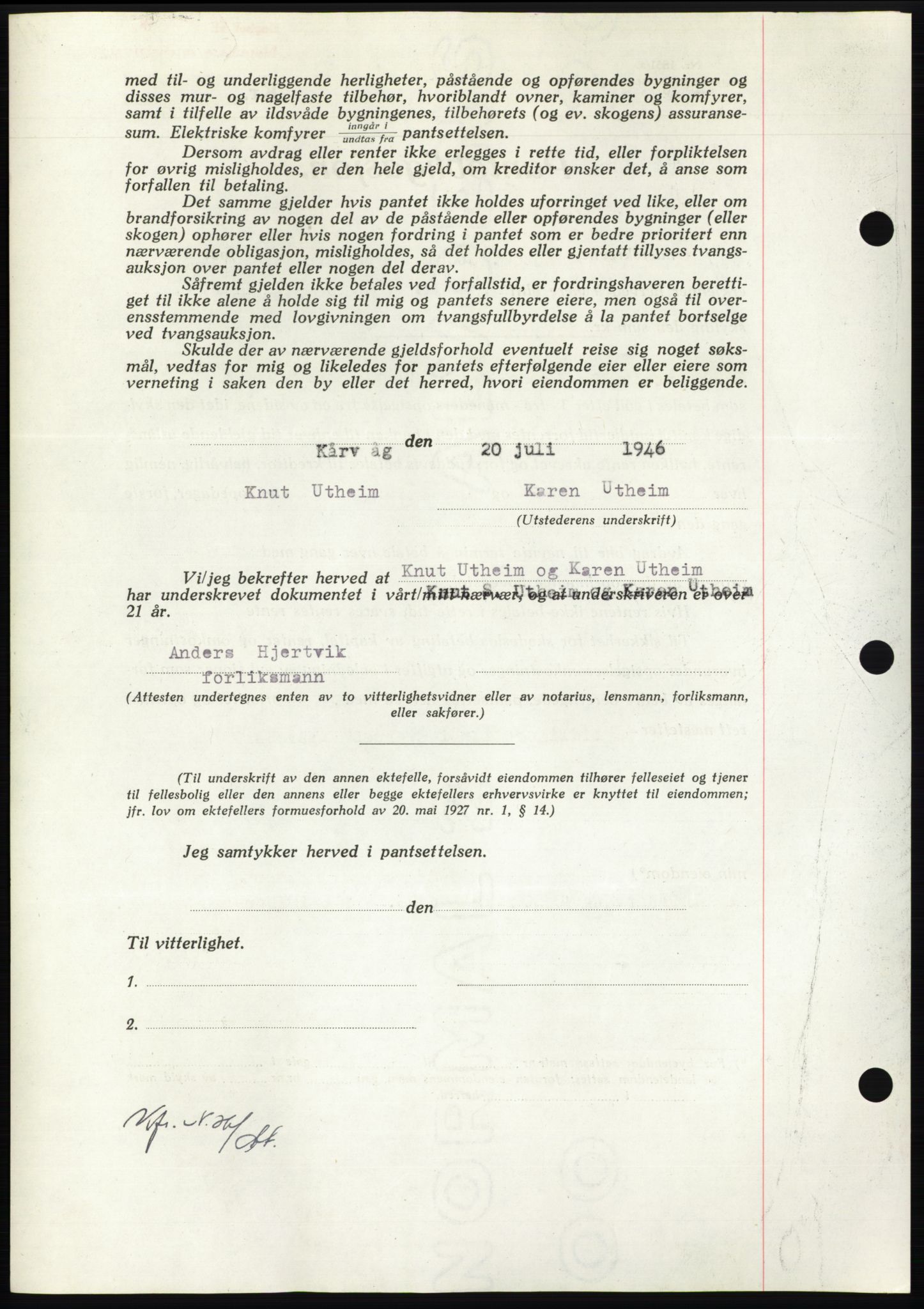 Nordmøre sorenskriveri, AV/SAT-A-4132/1/2/2Ca: Mortgage book no. B94, 1946-1946, Diary no: : 1520/1946