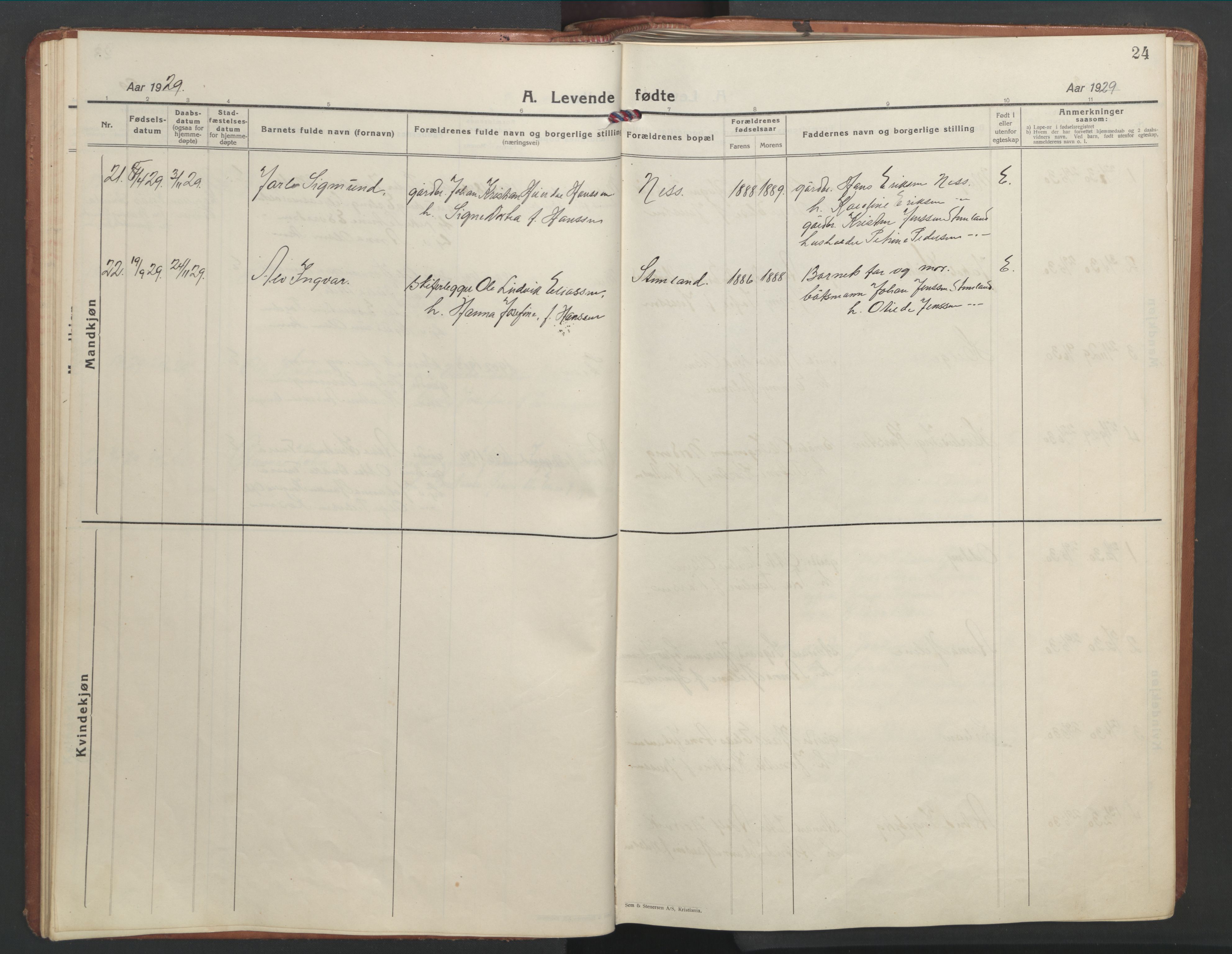 Ministerialprotokoller, klokkerbøker og fødselsregistre - Nordland, AV/SAT-A-1459/851/L0727: Parish register (copy) no. 851C02, 1925-1948, p. 24