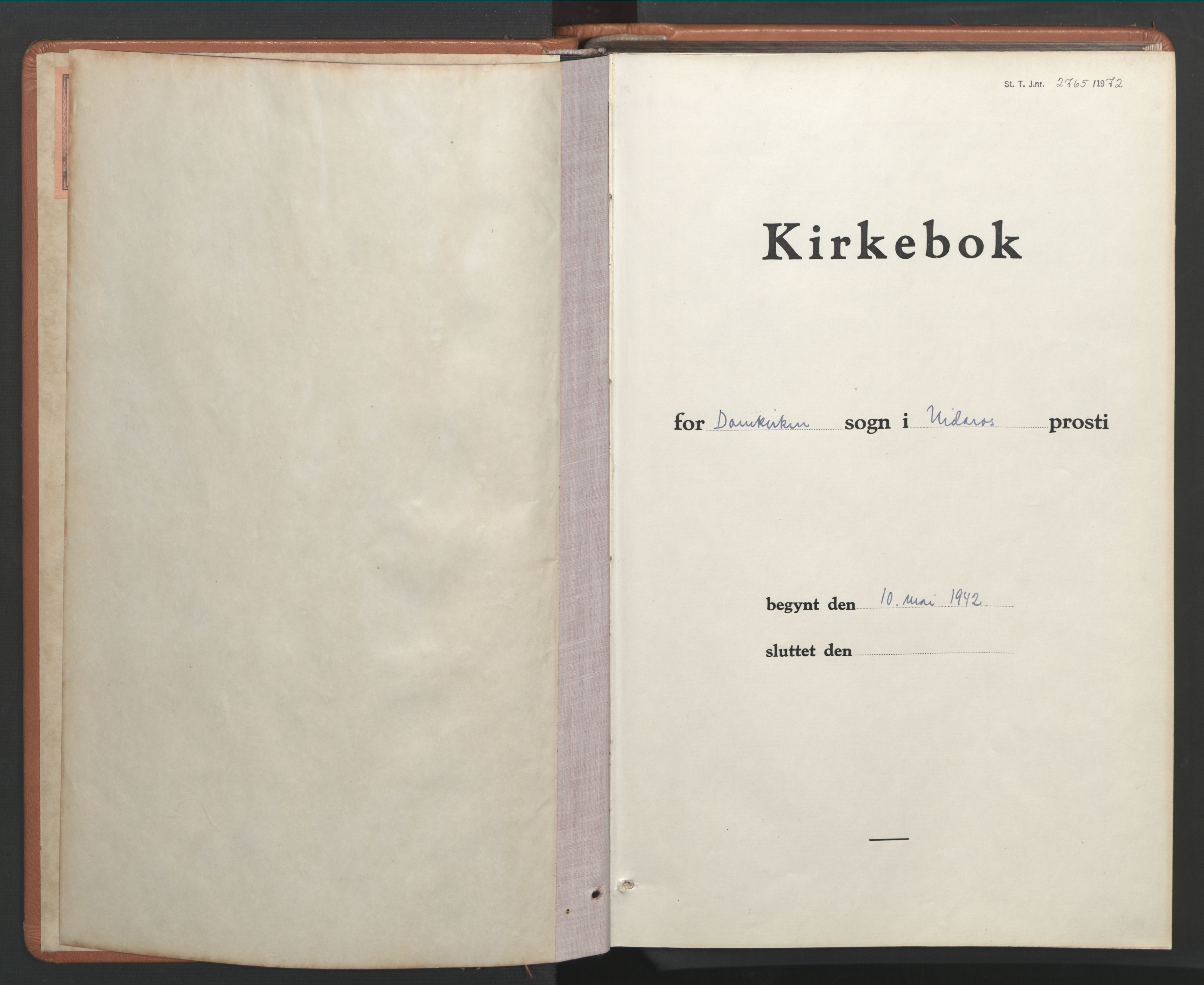 Ministerialprotokoller, klokkerbøker og fødselsregistre - Sør-Trøndelag, SAT/A-1456/601/L0102: Parish register (copy) no. 601C20, 1942-1946