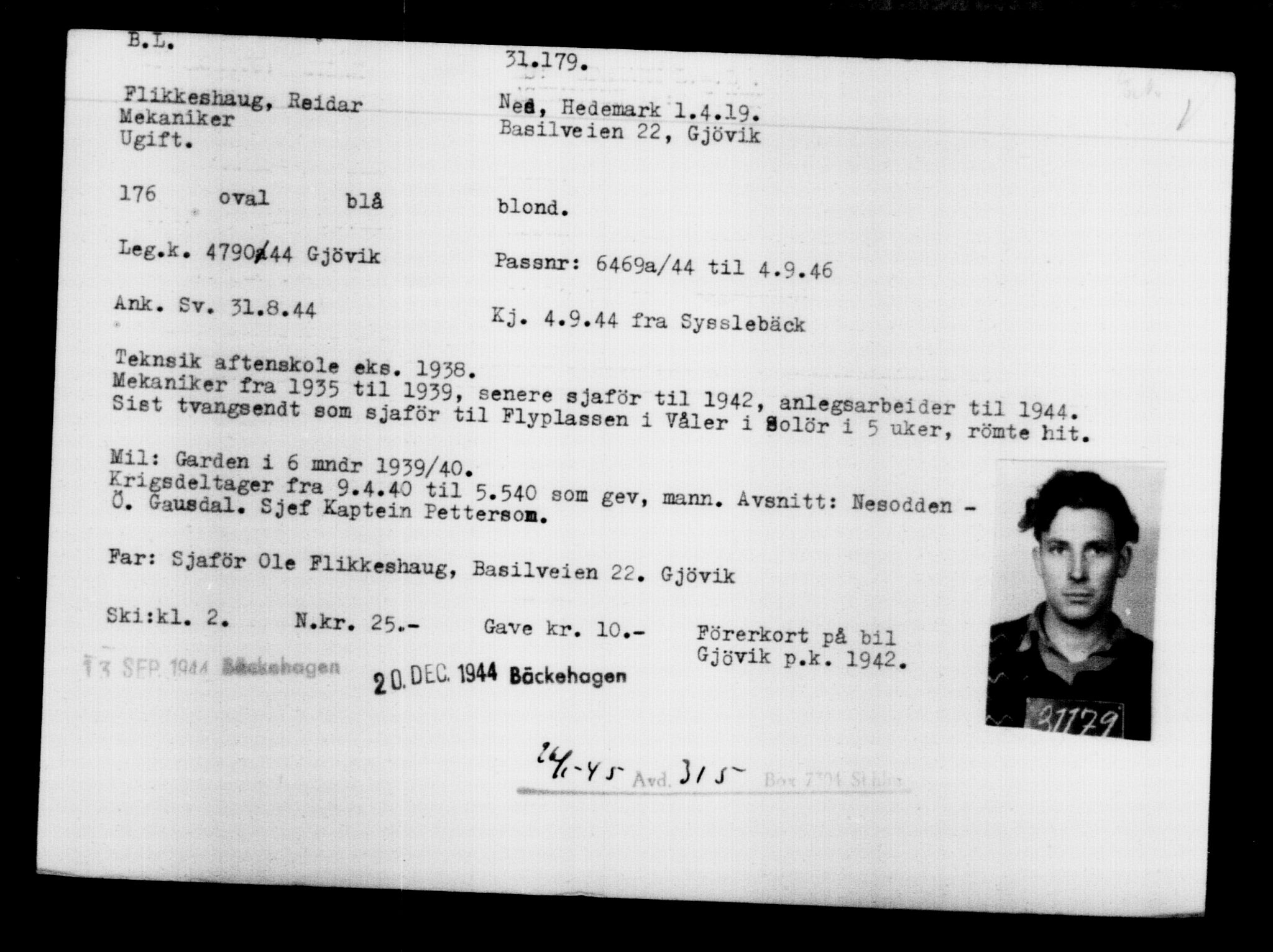 Utenriksstasjonene, Legasjonen i Stockholm, Flyktningkontoret, AV/RA-S-6753/V/Va/L0012: Kjesäterkartoteket, flyktninger med registreringsnr. 28300-31566, 1940-1945, p. 3120