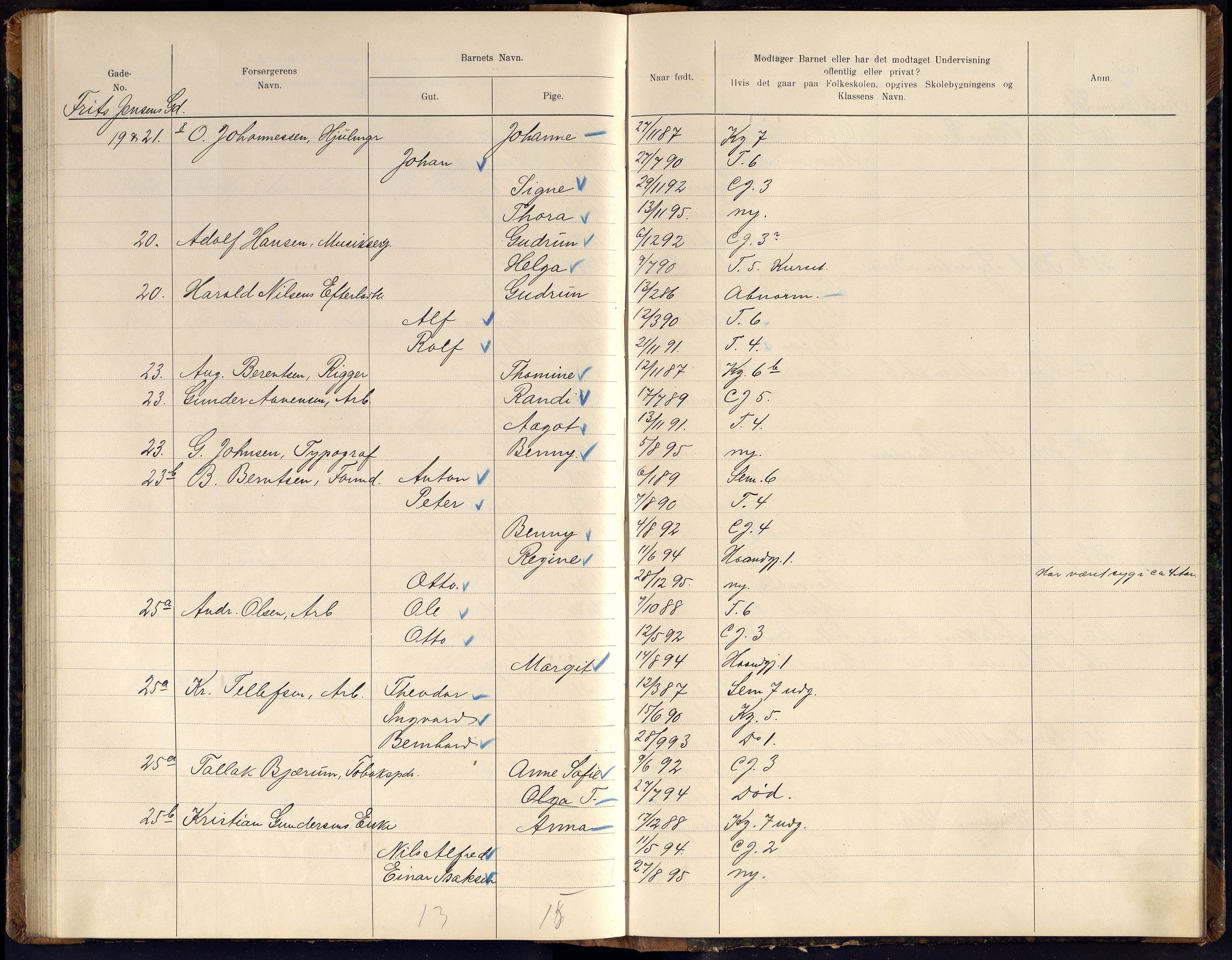 Kristiansand By - Skolekommisjonen/ -Styret, ARKSOR/1001KG510/J/Jb/L0011: Barnetelling, 1902, p. 175-176