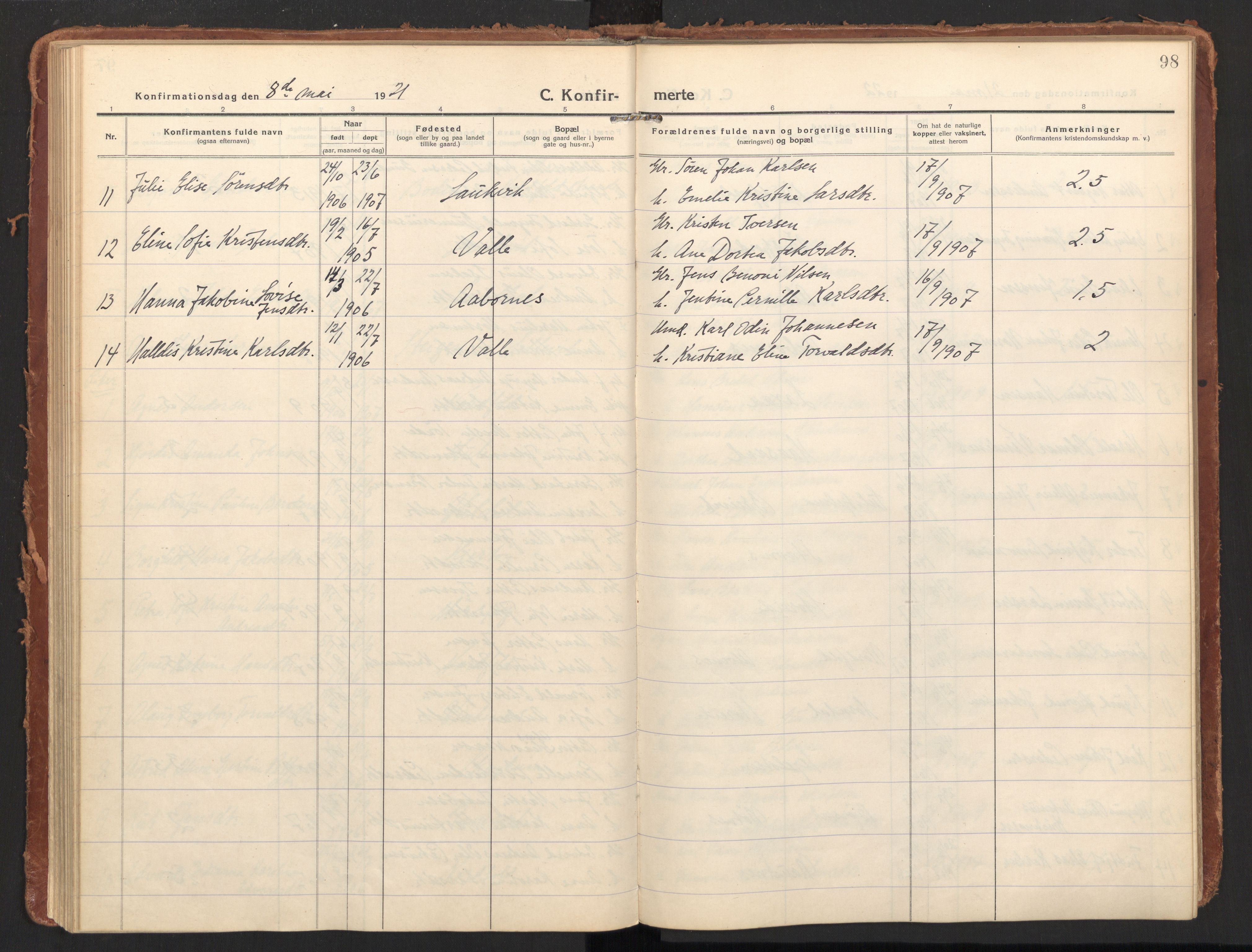 Ministerialprotokoller, klokkerbøker og fødselsregistre - Nordland, AV/SAT-A-1459/858/L0833: Parish register (official) no. 858A03, 1916-1934, p. 98