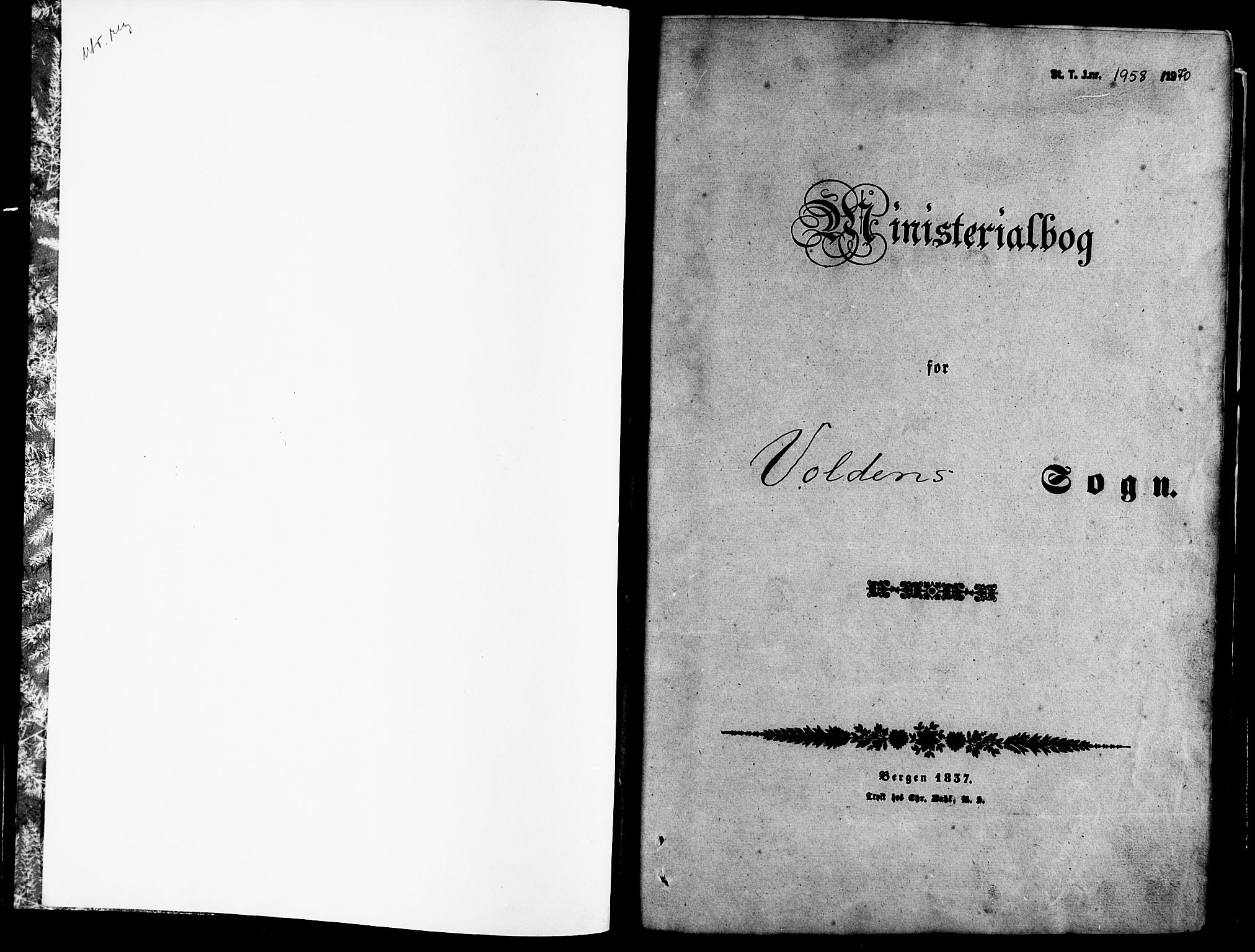 Ministerialprotokoller, klokkerbøker og fødselsregistre - Møre og Romsdal, SAT/A-1454/511/L0140: Parish register (official) no. 511A07, 1851-1878