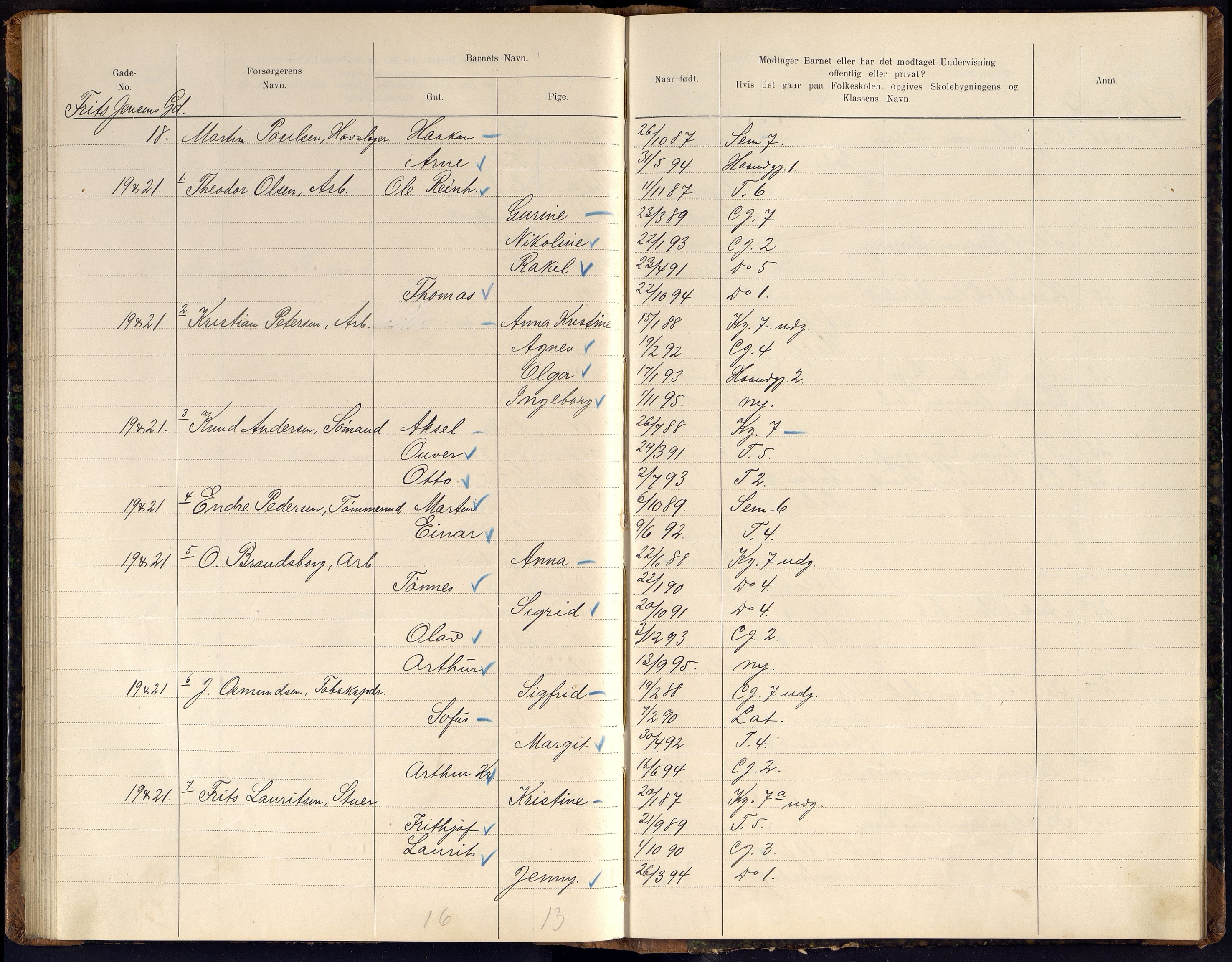 Kristiansand By - Skolekommisjonen/ -Styret, ARKSOR/1001KG510/J/Jb/L0011: Barnetelling, 1902, p. 173-174