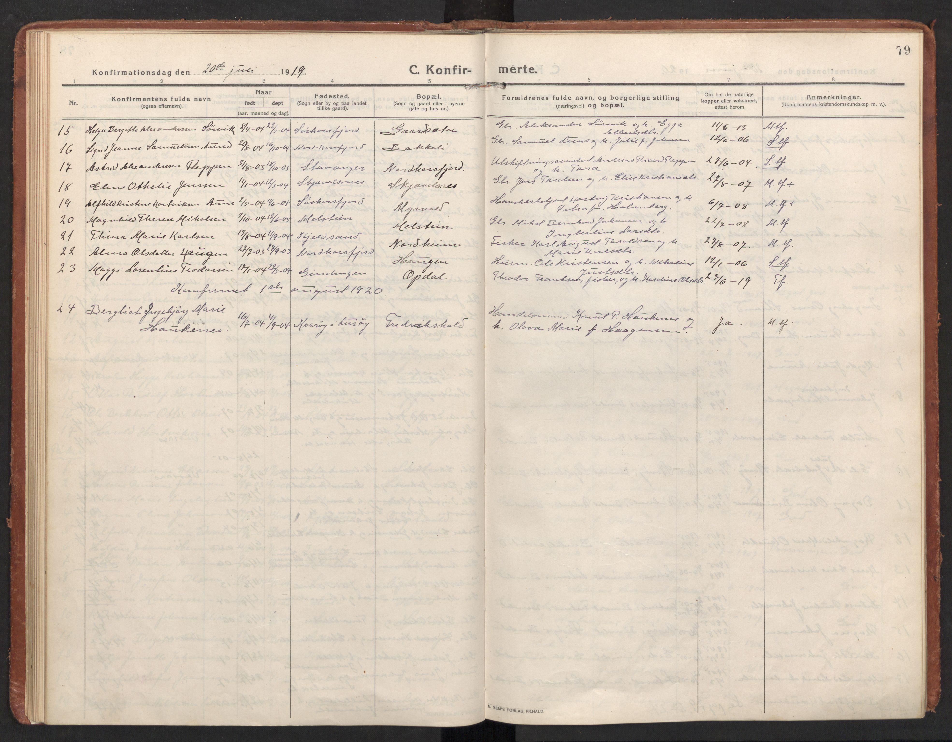 Ministerialprotokoller, klokkerbøker og fødselsregistre - Nordland, AV/SAT-A-1459/811/L0168: Parish register (official) no. 811A05, 1914-1932, p. 79