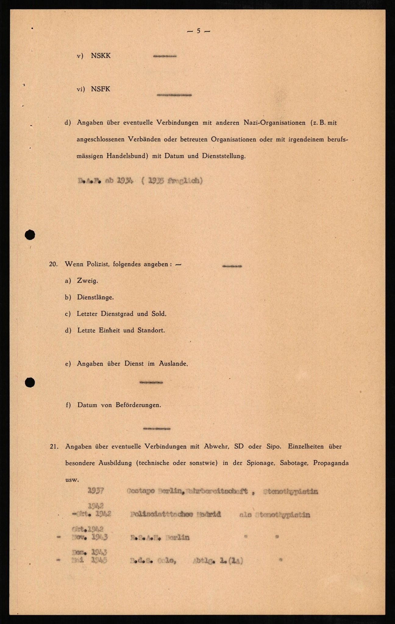 Forsvaret, Forsvarets overkommando II, AV/RA-RAFA-3915/D/Db/L0006: CI Questionaires. Tyske okkupasjonsstyrker i Norge. Tyskere., 1945-1946, p. 112