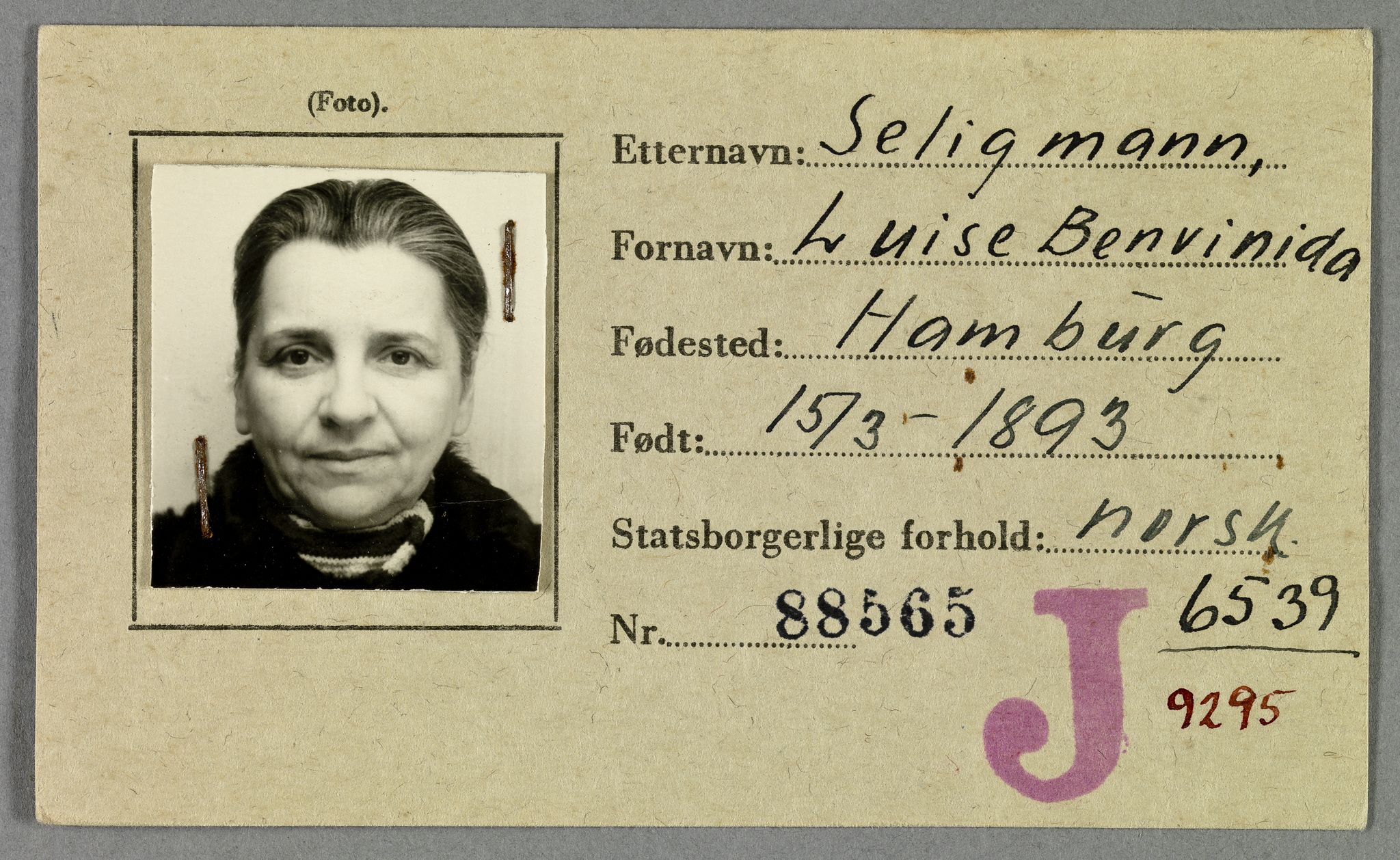 Sosialdepartementet, Våre Falne, RA/S-1708/E/Ee/L0021A: Fotografier av jøder på legitimasjonskort (1941-42), 1941-1942, p. 311