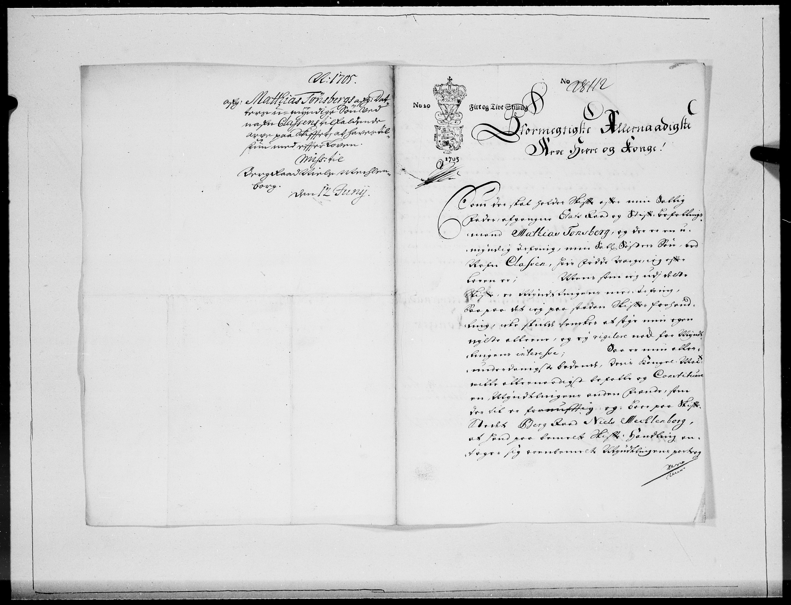 Danske Kanselli 1572-1799, AV/RA-EA-3023/F/Fc/Fcc/Fcca/L0058: Norske innlegg 1572-1799, 1705, p. 327