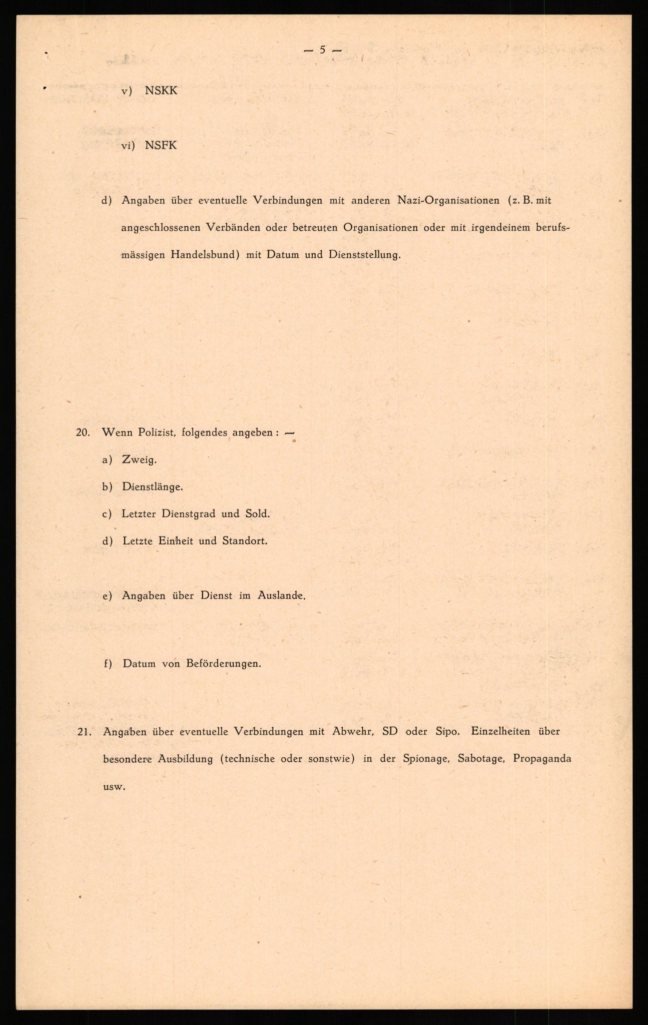 Forsvaret, Forsvarets overkommando II, AV/RA-RAFA-3915/D/Db/L0030: CI Questionaires. Tyske okkupasjonsstyrker i Norge. Tyskere., 1945-1946, p. 93